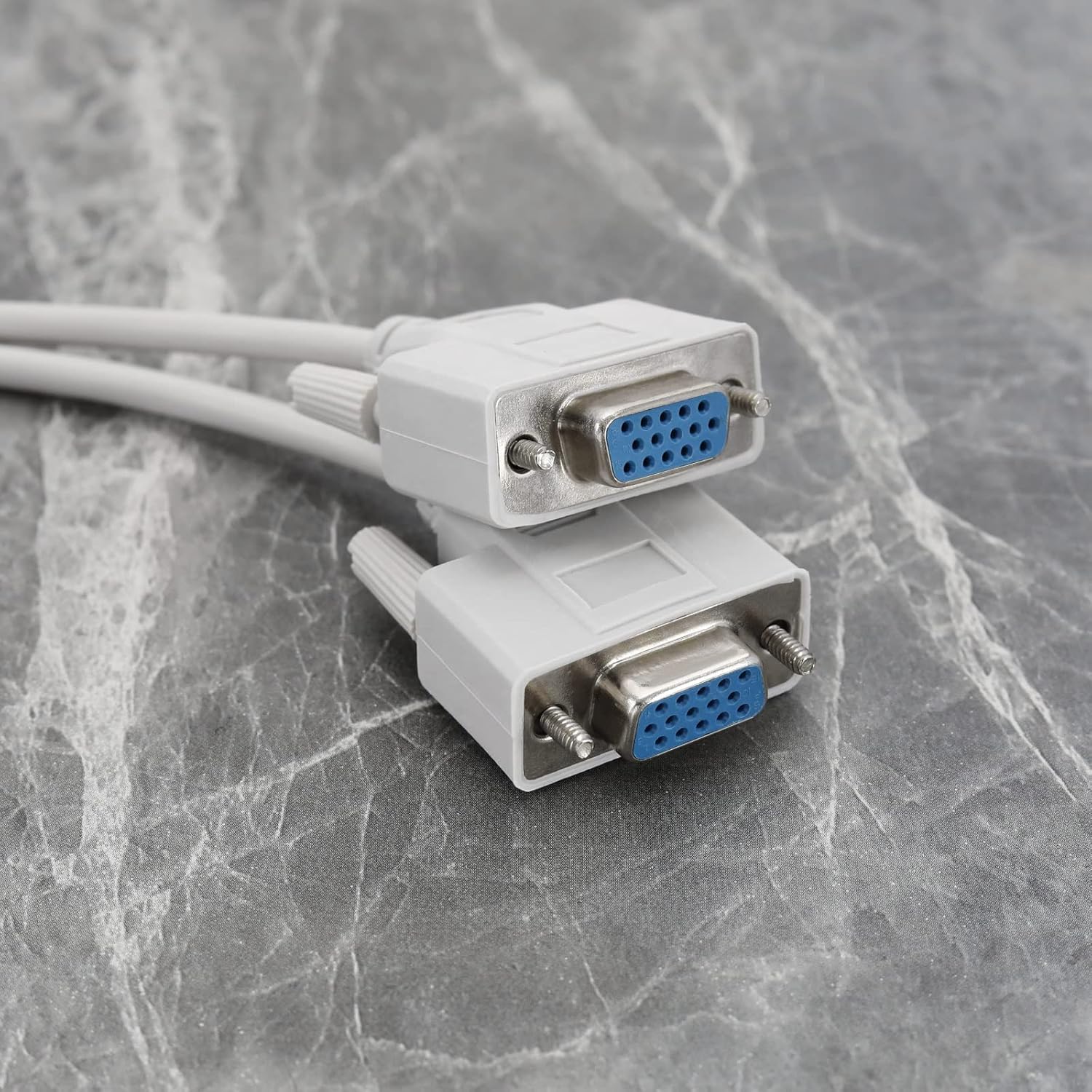 eMagTech Cable divisor VGA 1 macho a 2 hembra  Cable divisor VGA Y  Soporta resolución de 800 x 600 a 1080p  Conecta PC, laptop, proyector, LCD, TV,