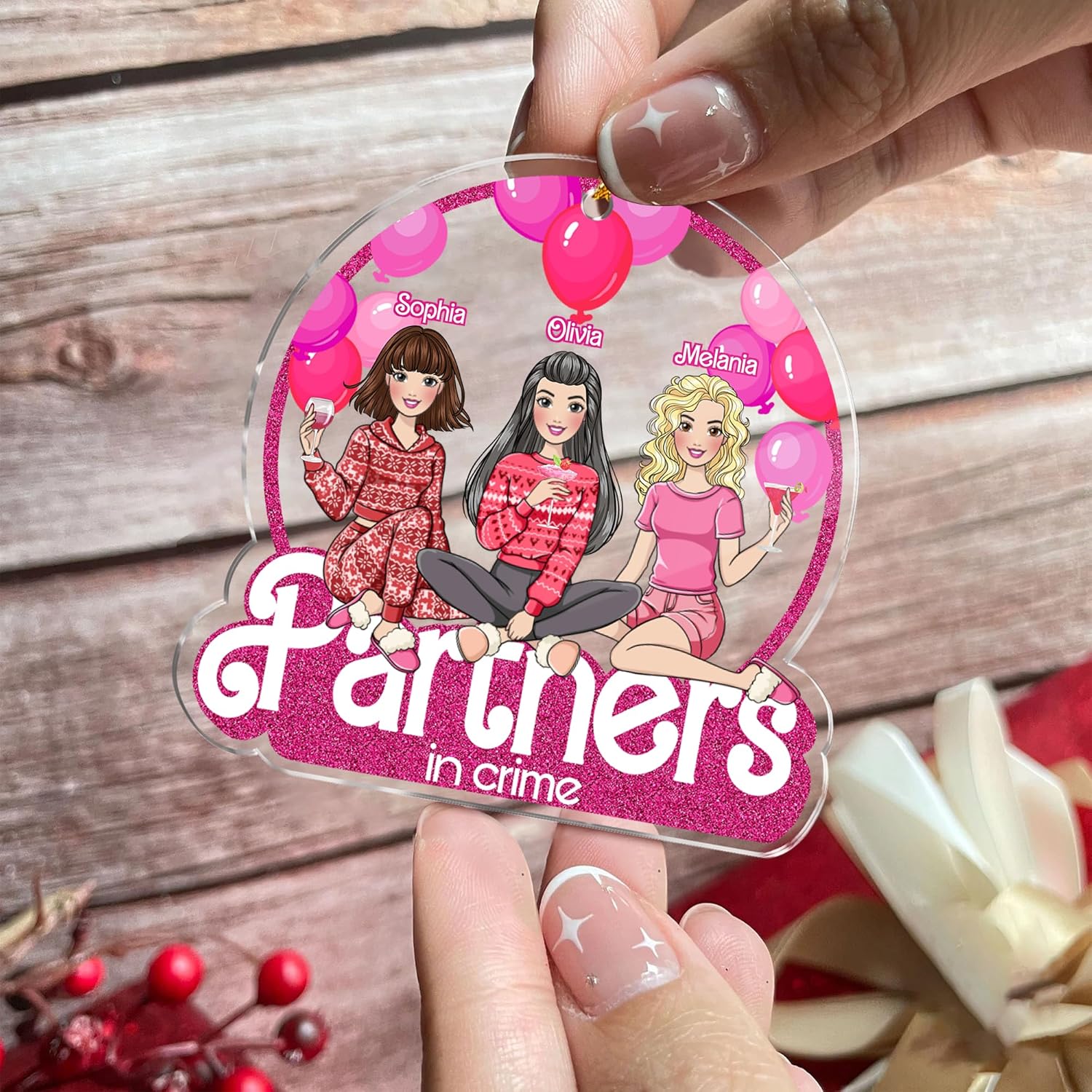 Gossby Adorno de Navidad acrílico personalizado para parejas en el crimen, Navidad personalizada para 3 mujeres con diseño, nombre, recuerdo de