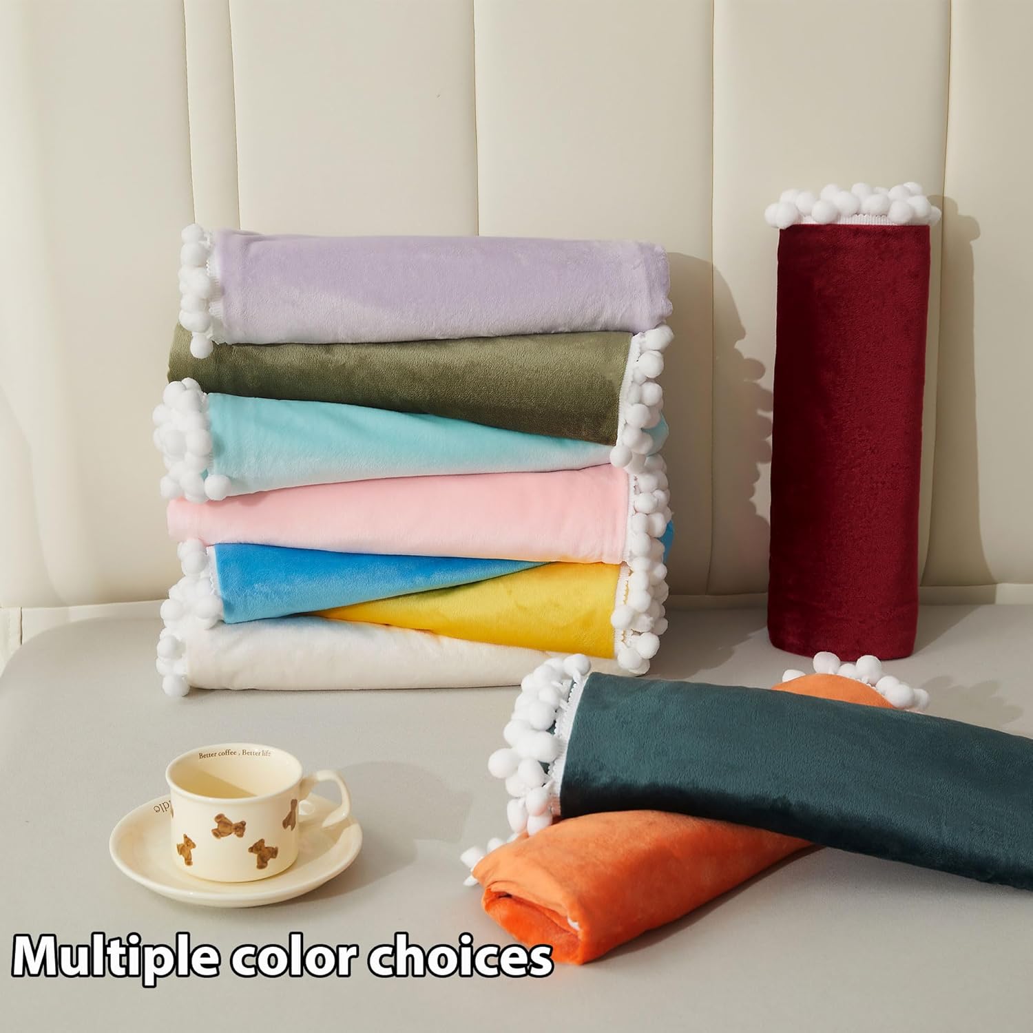 LIFEREVO Juego de 2 fundas de almohada de terciopelo suave con pompones, fundas de almohada decorativas con flecos, bonitas fundas de almohada con