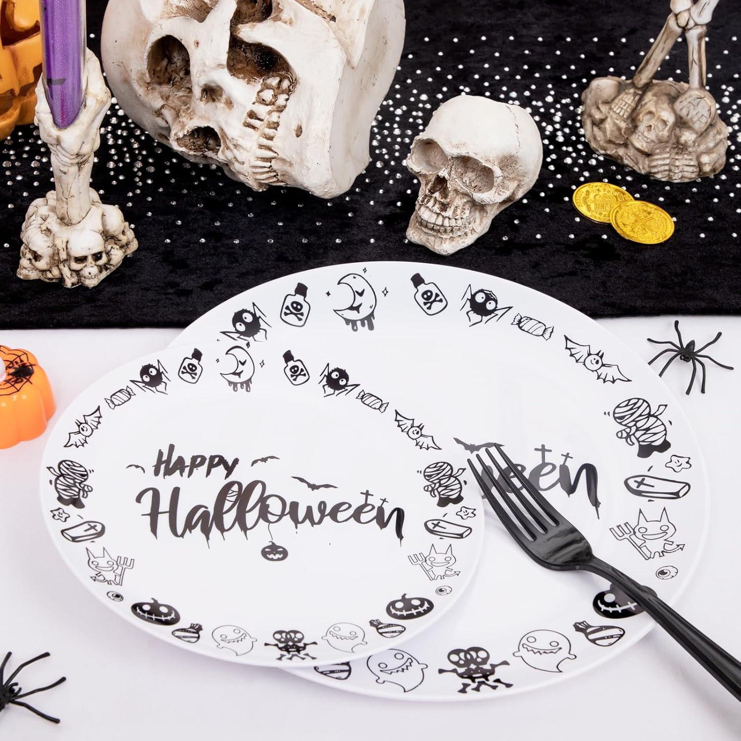YOUBET 60 platos de Halloween, platos de plástico de Feliz Halloween, platos desechables blancos y negros, 30 platos de cena, 30 platos de postre,