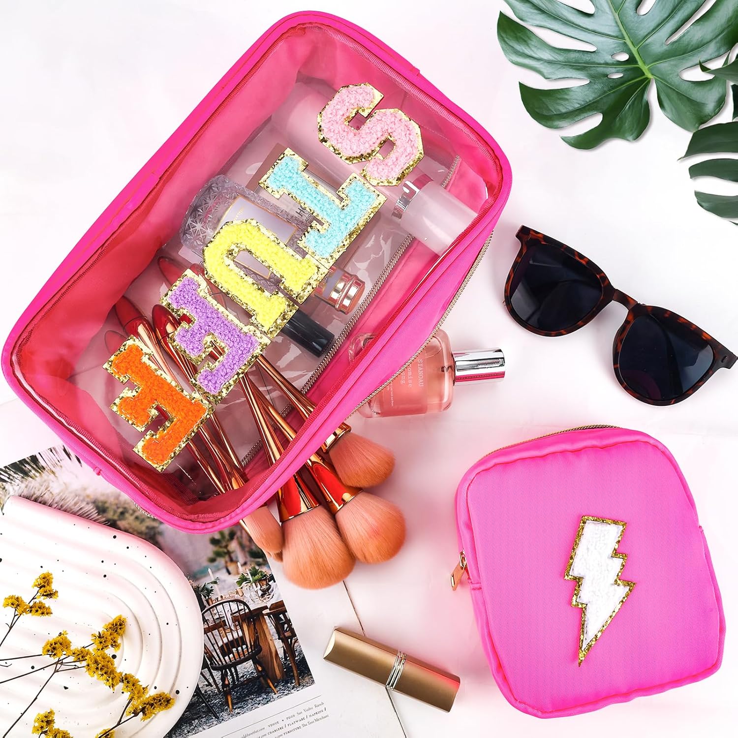 Juego de 2 bolsas de maquillaje transparentes y preppy, grandes, pequeñas, de viaje, con letras de chenilla, bolsa de cosméticos de nailon y PVC,