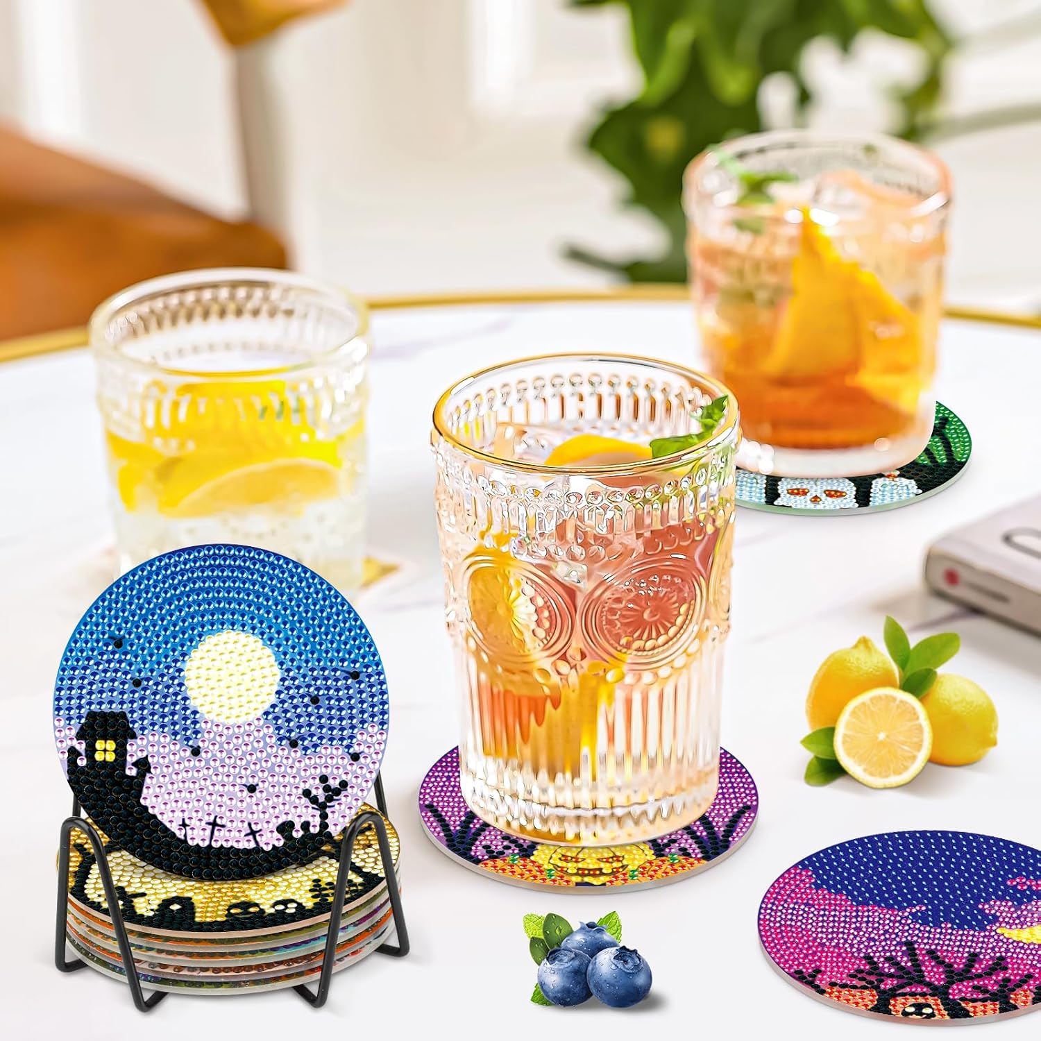 NAIMOER 8 posavasos de pintura de diamantes de Halloween, posavasos de bricolaje con diseño de calavera y diamantes para adultos y niños, posavasos