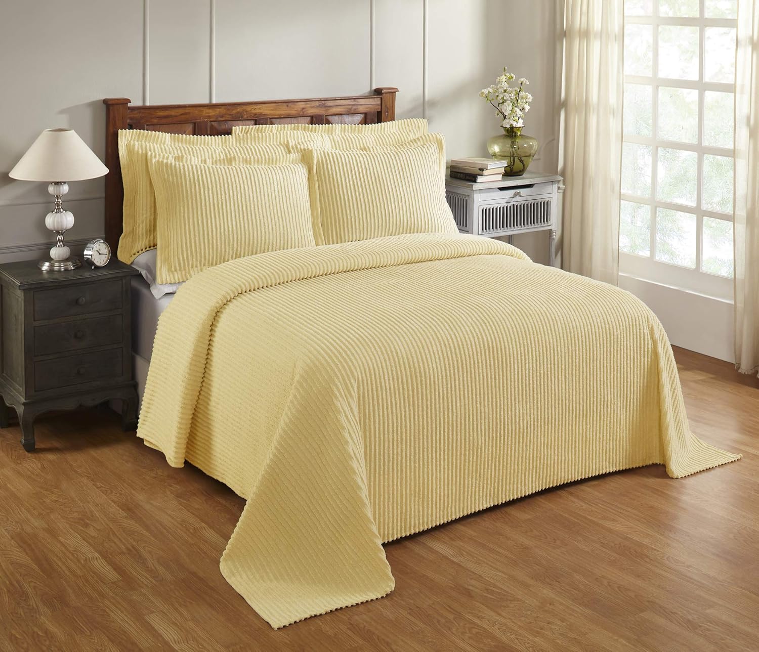 Better Trends Jullian Collection Colchas de chenilla tamaño Queen, diseño de rayas atrevidas en amarillo, colchas supersuaves y ligeras, colchas y