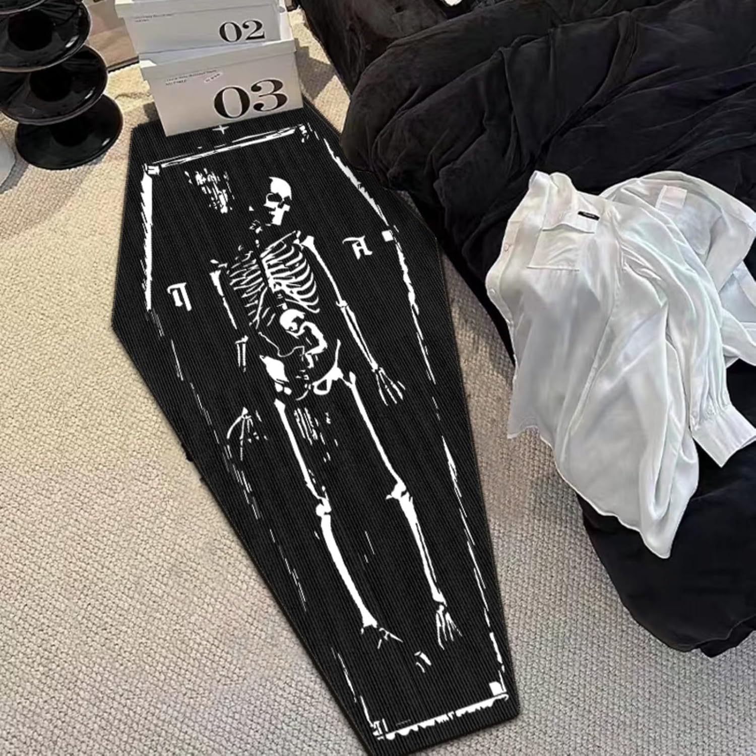 Alfombra de estilo grunge 2023, decoración gótica negra para habitación, regalo espeluznante para Halloween (24 x 55 pulgadas, negro 5)