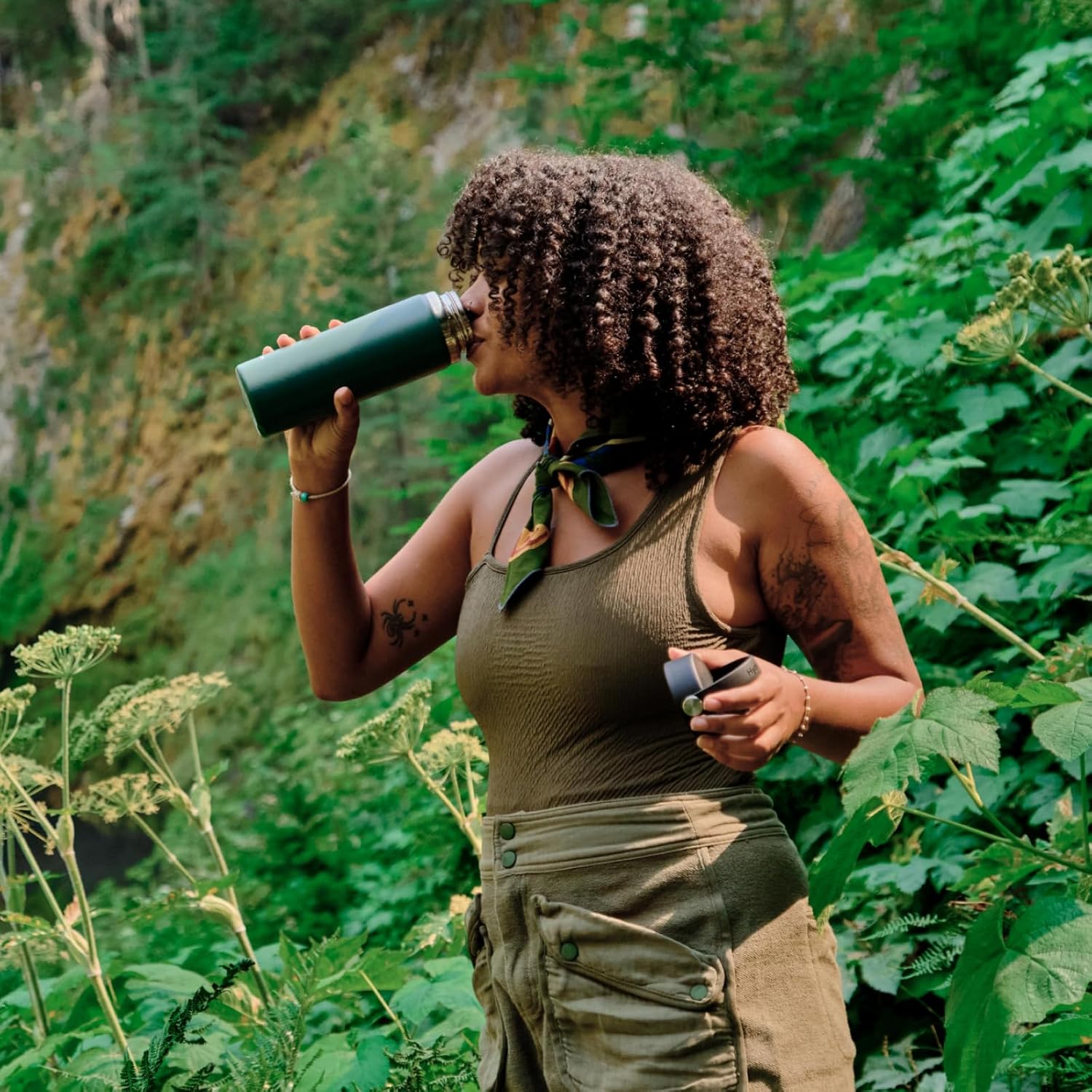 Hydro Flask – Botella de boca ancha con tapa Flex