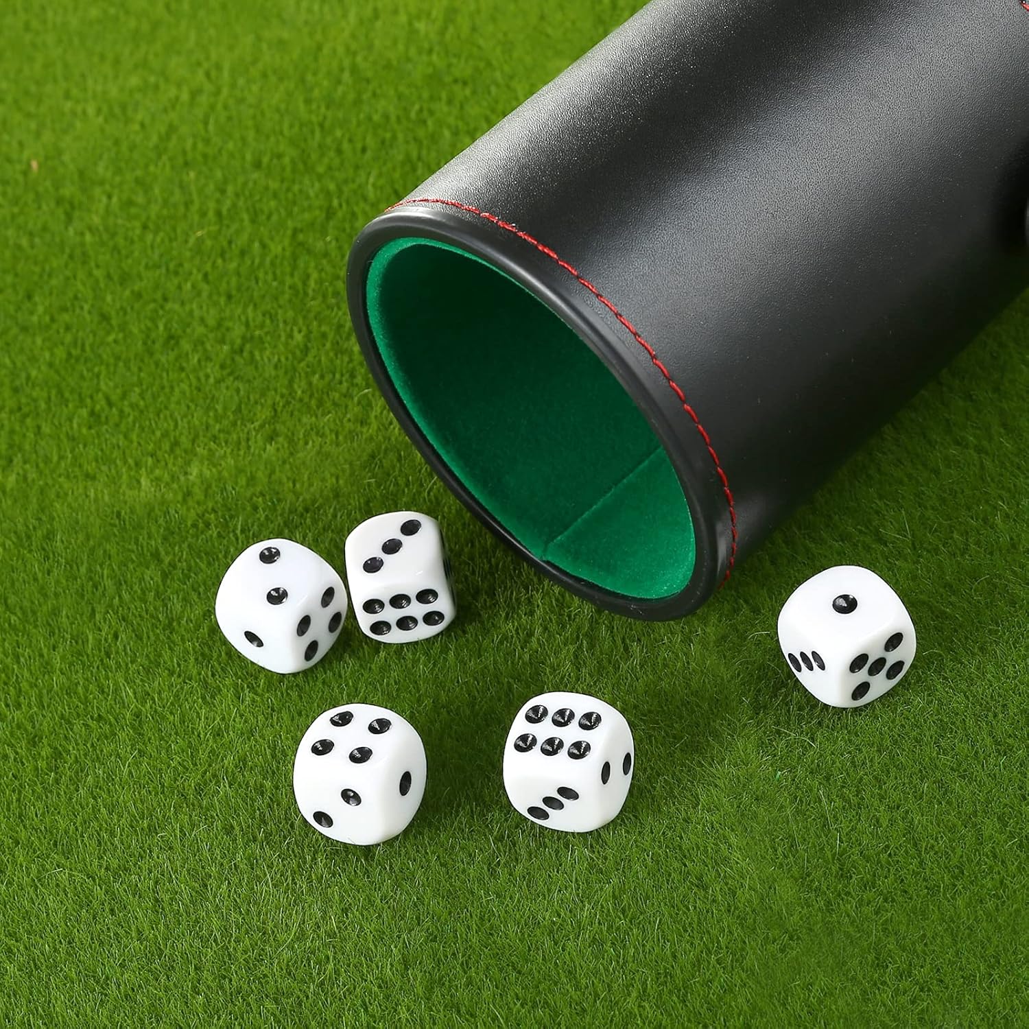GWHOLE Juego de dados de cuero con compartimento de almacenamiento, coctelera de forro de fieltro con 5 dados de puntos para juegos de Farkle