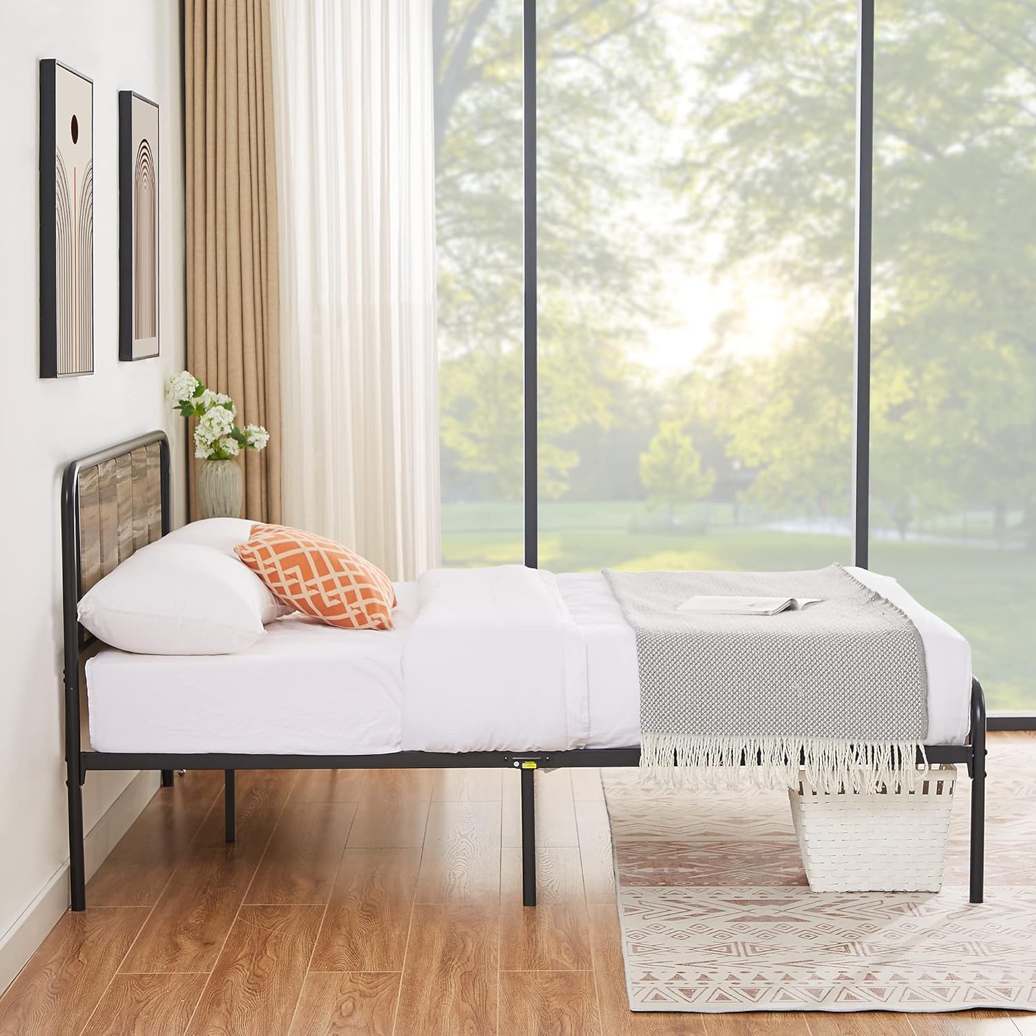 VECELO Base de cama de plataforma de tamaño matrimonial con cabecera de madera, base de colchón, soporte de listones de acero de alta calidad, no