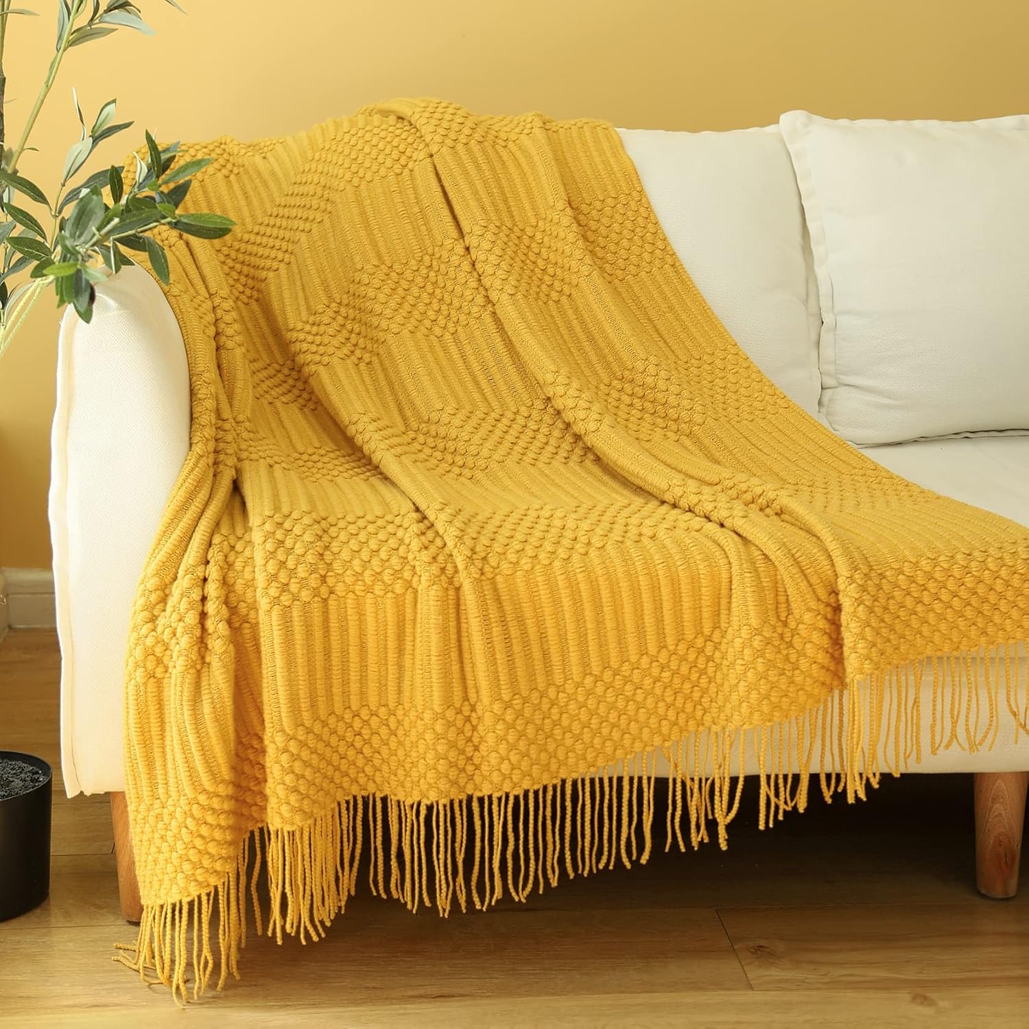 Blagic Manta de punto para sofá, cama y sofá. Manta súper suave con borlas, manta amarilla, 50 x 60 pulgadas, ligera y acogedora decoración del hogar