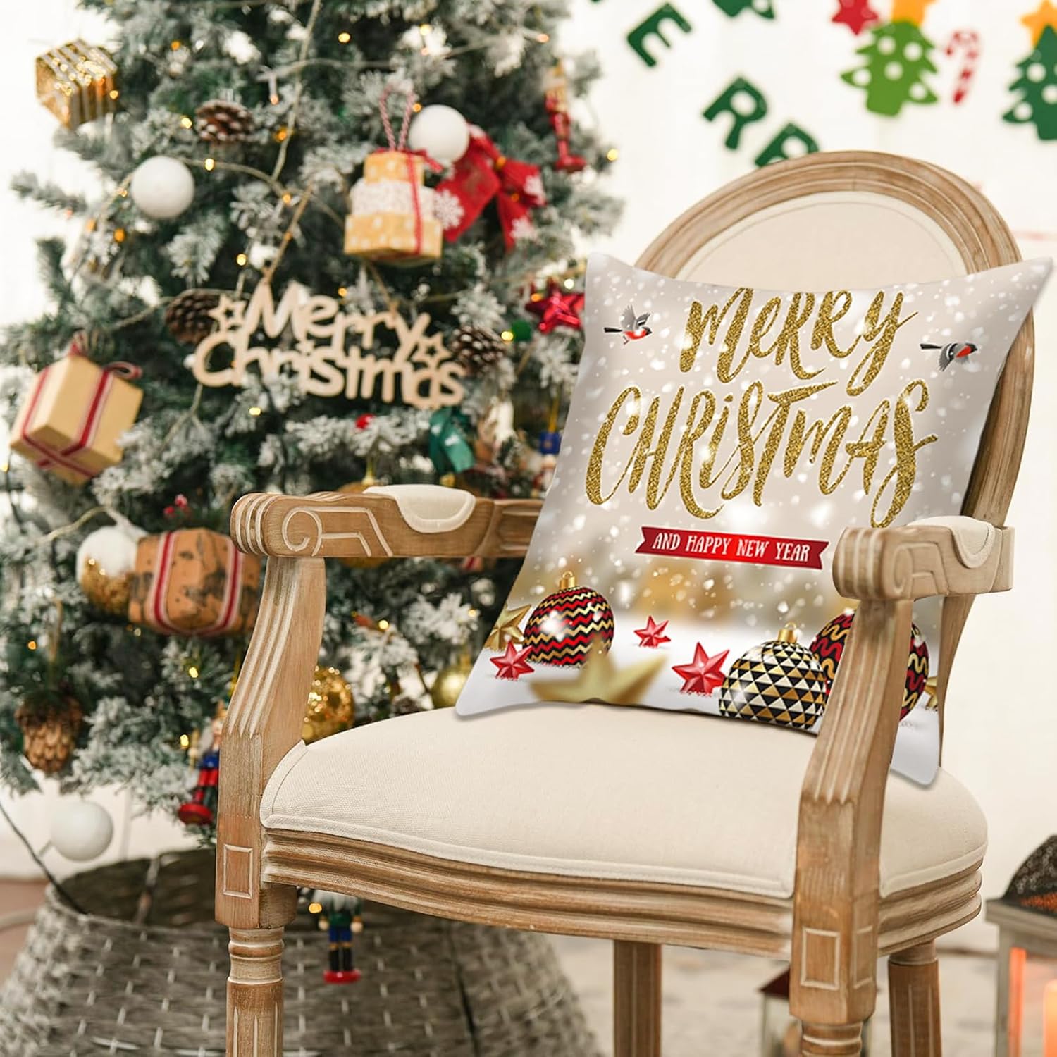 Juego de 4 fundas de almohada de Navidad de color oro blanco, 18 x 18 pulgadas, decoraciones de Navidad súper suaves, para sofá, decoración de cojín