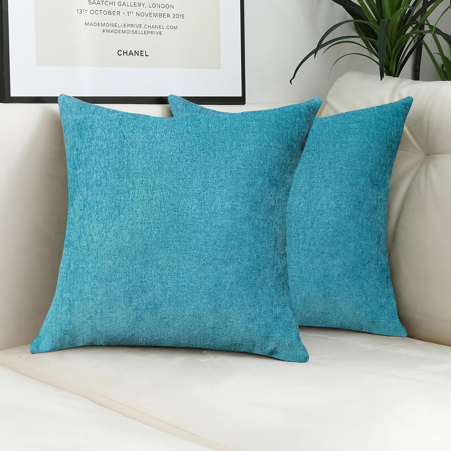 Jeneoo Fundas de almohada decorativas de felpilla sólida, cuadradas, color azul turquesa, fundas para sofá (juego de 2, 18 x 18 pulgadas)