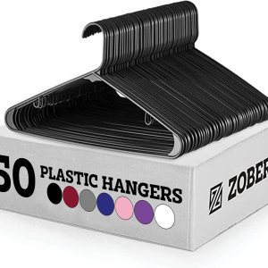 ZOBER Perchas de plástico para ropa, color negro, paquete de 50 perchas para camisas, vestidos y pantalones, perchas de plástico duraderas y ZOBER Perchas de plástico para ropa, color negro, paquete de 50 perchas para camisas, vestidos y pantalones, perchas de plástico duraderas y