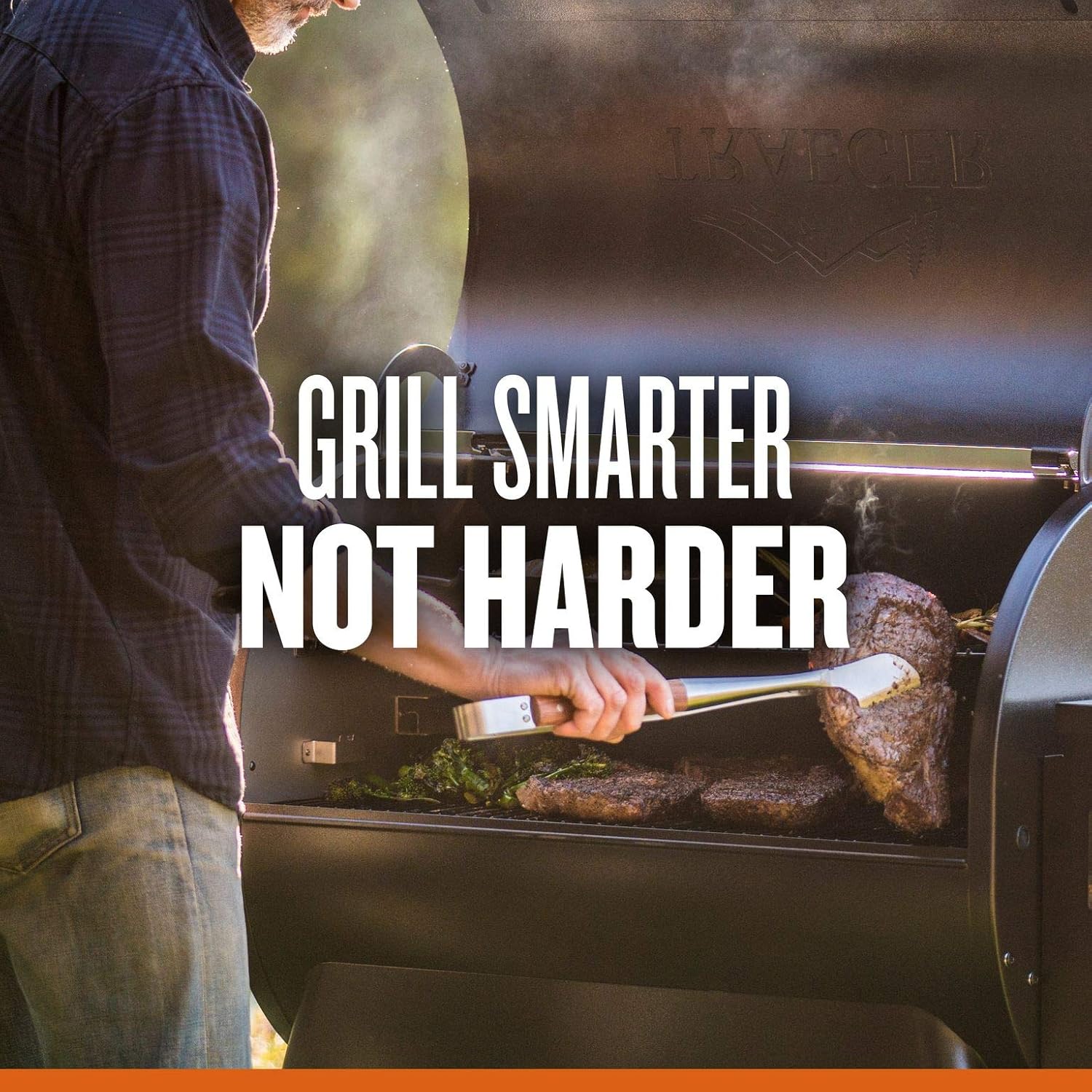 Traeger Grills Ironwood 650 – Parrilla de pellets de madera y ahumador Black & PEL331 Signature Blend 100% natural de pellets de madera dura, para