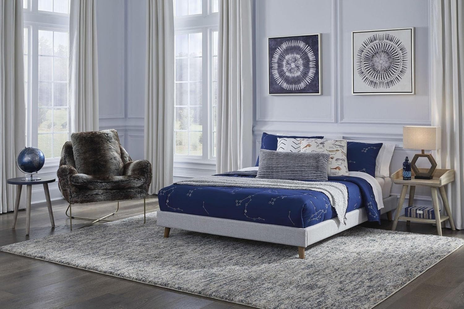 Signature Design by Ashley Base de cama tapizada Tannally, matrimonial, color beige