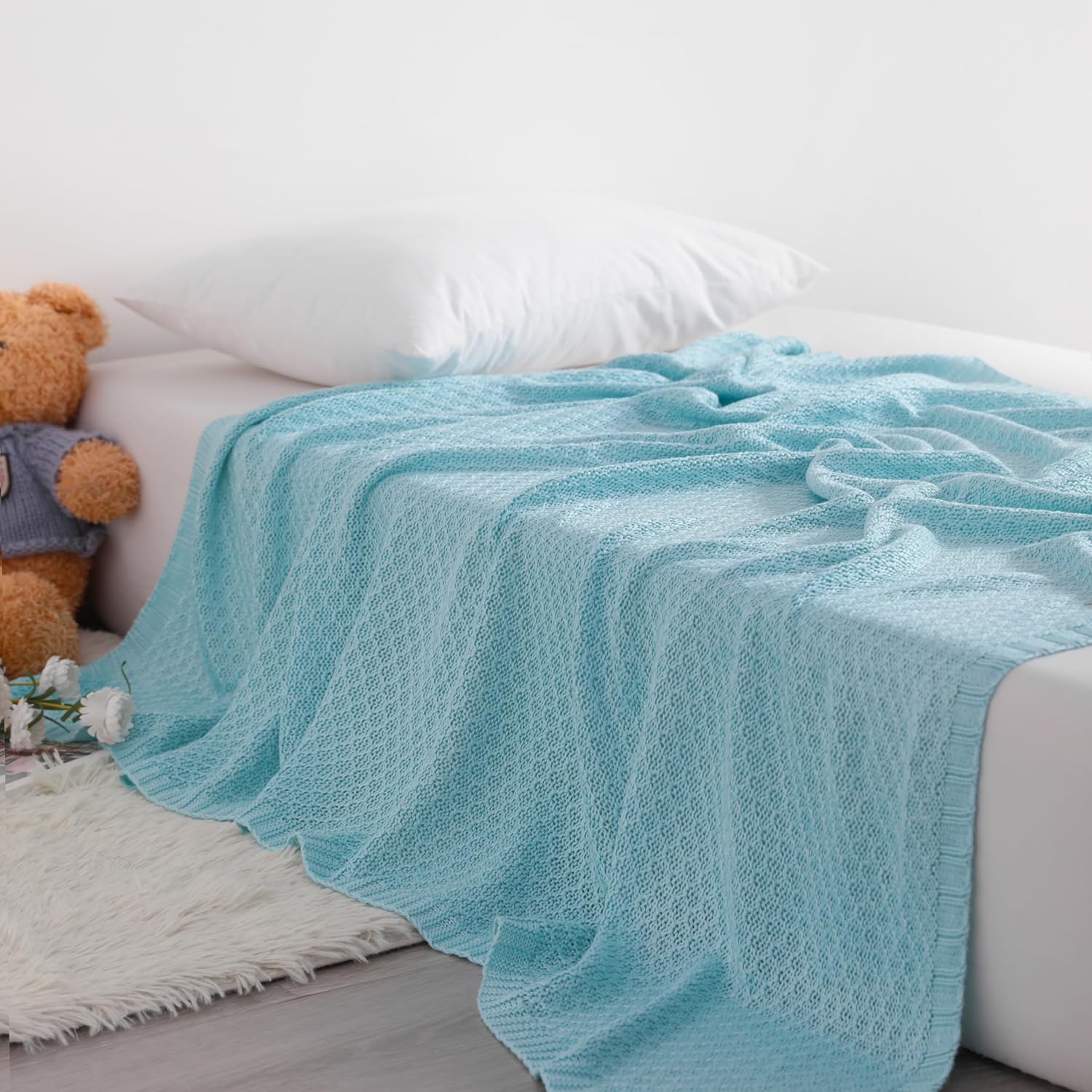 NTBAY Manta refrescante para bebé, manta de punto trenzado para niños pequeños, rayón derivado de bambú, suave y transpirable, manta de 30 x 40