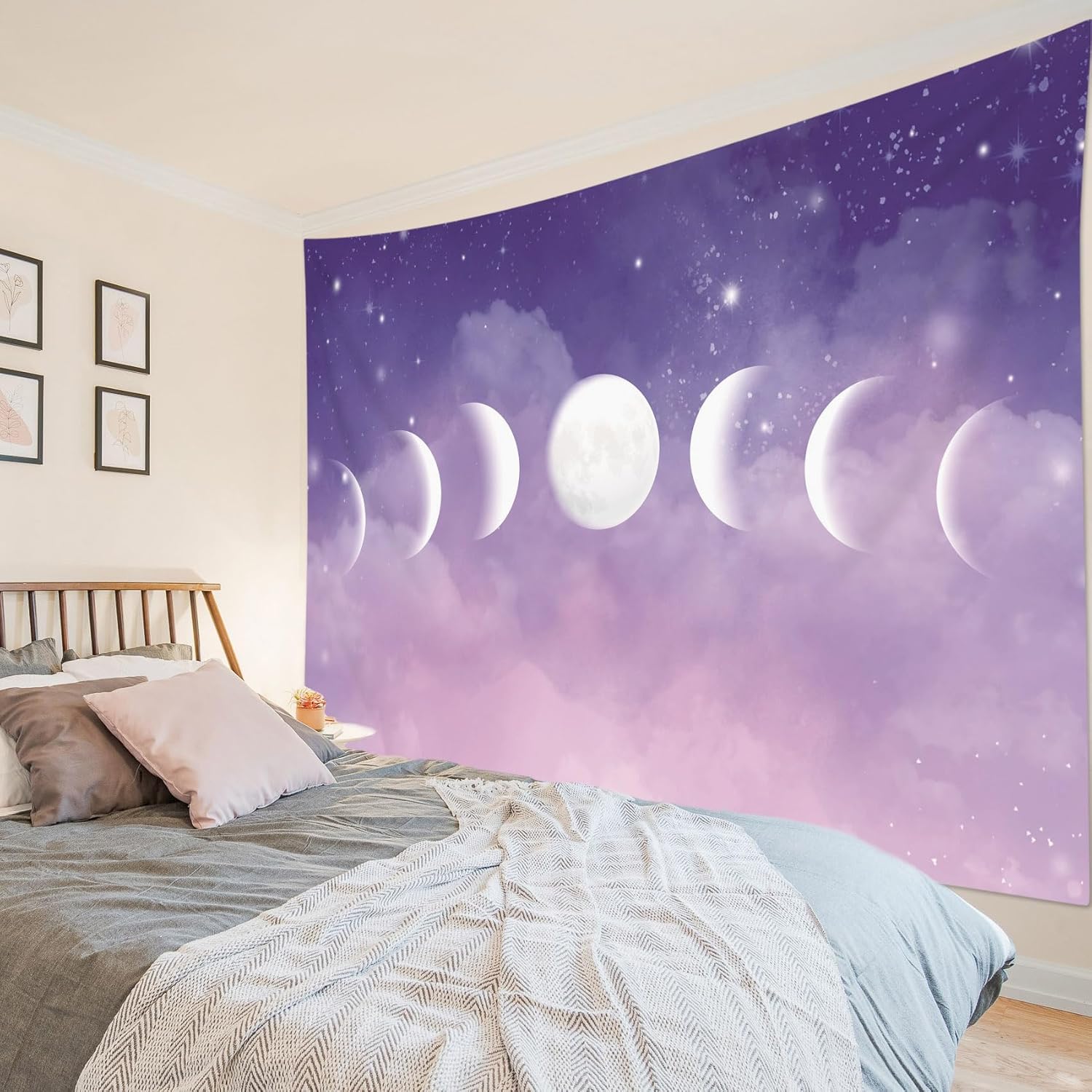 HVEST Tapiz de fase lunar para colgar en la pared, fase lunar y estrellas con nube en el cielo morado, tapiz de paisaje natural pastel para sala de