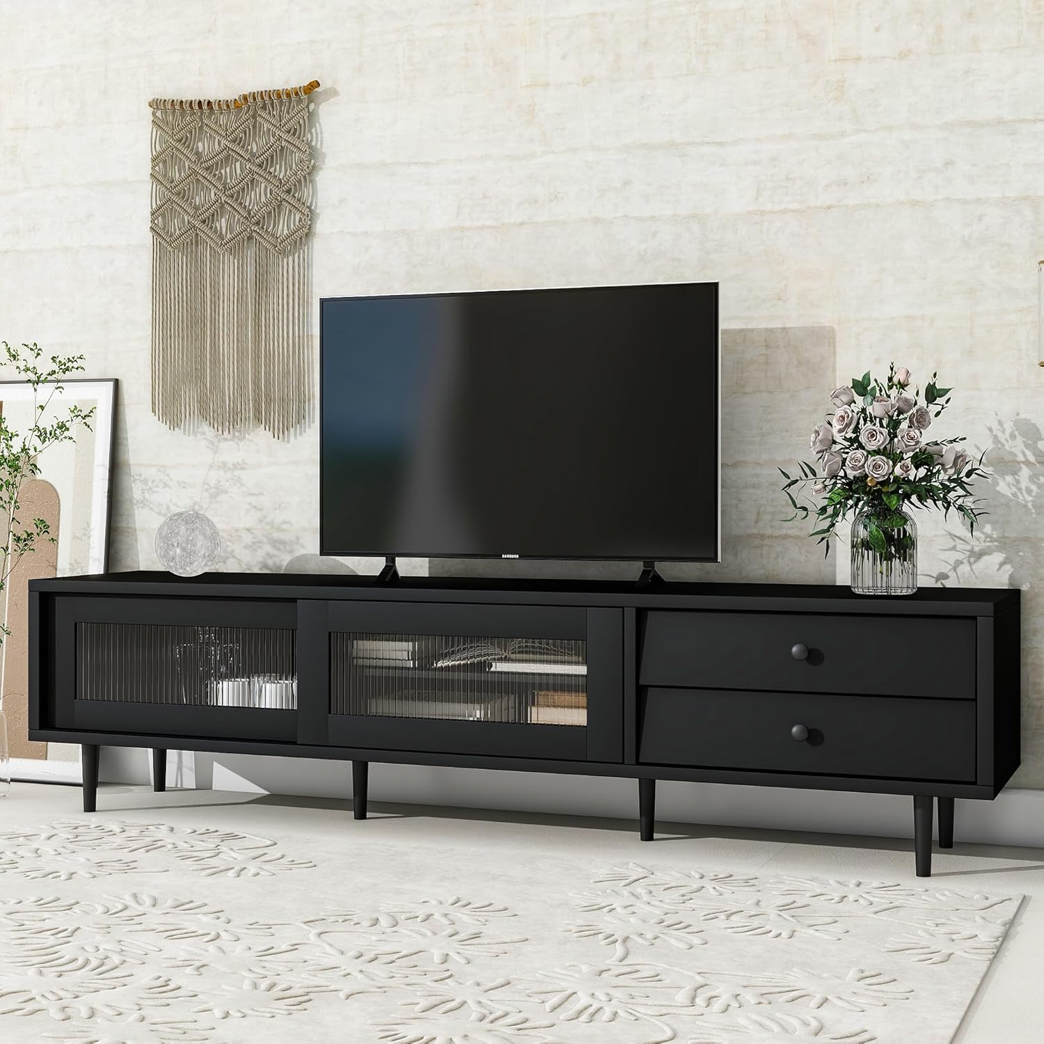LUMISOL Moderno soporte de TV para TV de 75 pulgadas, consola de TV con puertas de vidrio estriado y cajones inclinados, gabinete multimedia