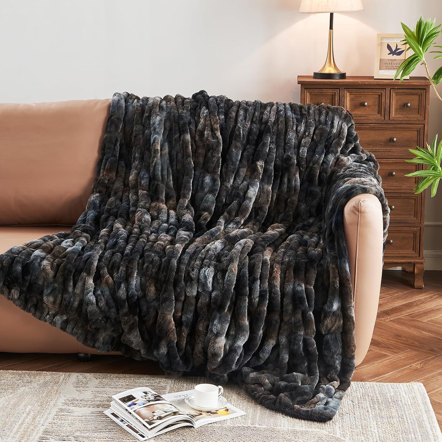 lifein Manta de piel sintética para sofá, manta de felpa negra súper suave de Navidad, acogedora manta gruesa y esponjosa de invierno, cómoda manta