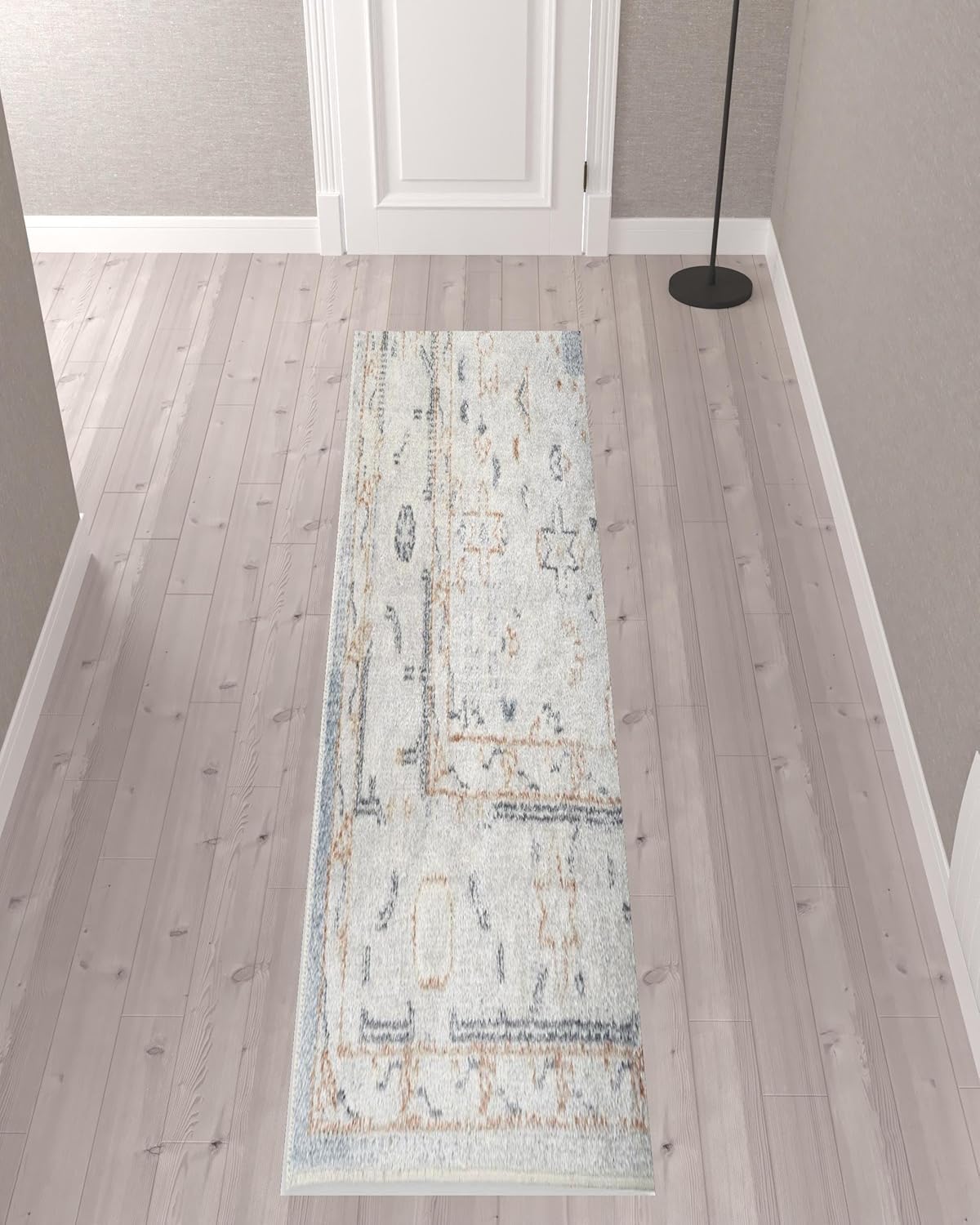 HomeRoots Alfombra de pasillo lavable azul claro de 10 pies con telar eléctrico oriental