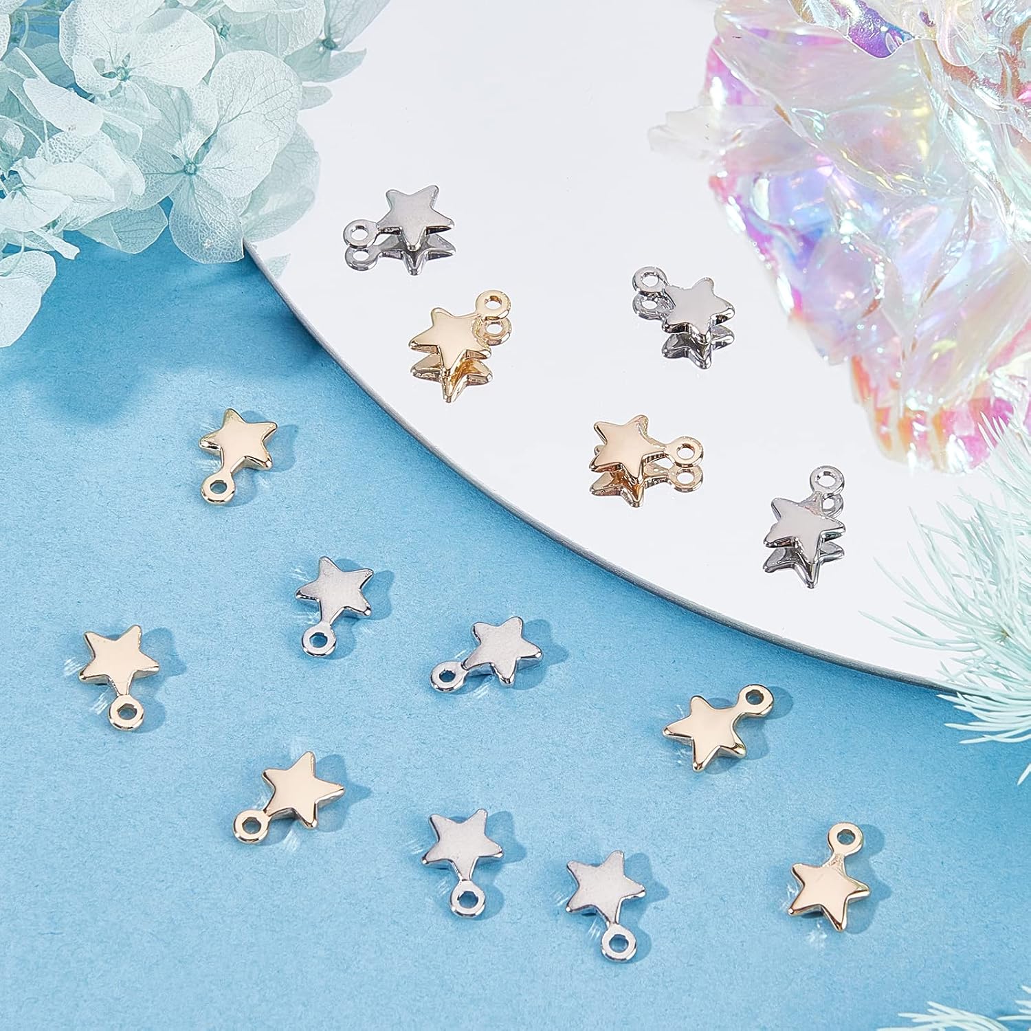 Beebeecraft 60 dijes colgantes de estrella chapados en oro y platino de 2 colores para manualidades y fabricación de joyas