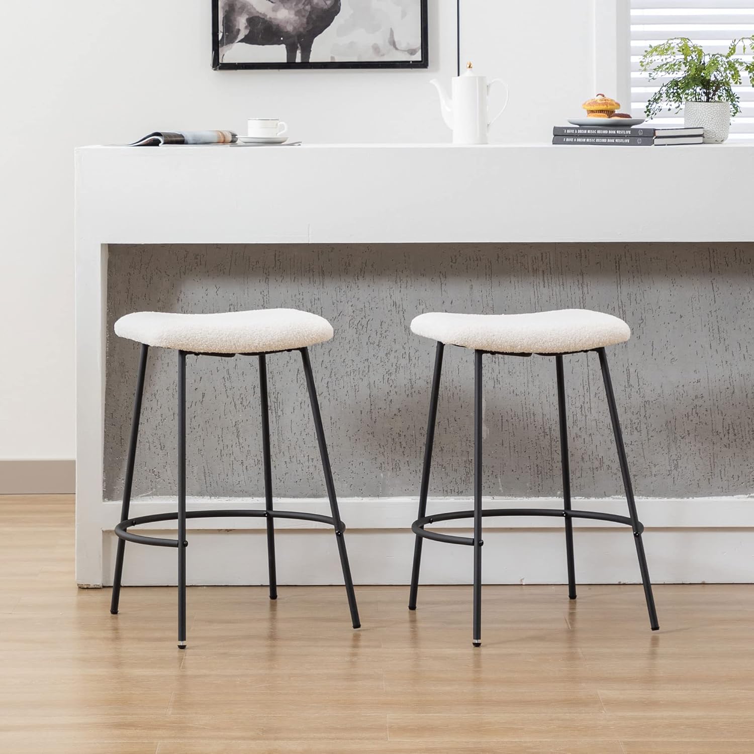 DM Furniture Juego de 4 taburetes de bar de altura de mostrador de 25.5 pulgadas, modernos taburetes de bar tapizados sin espalda, taburetes de bar