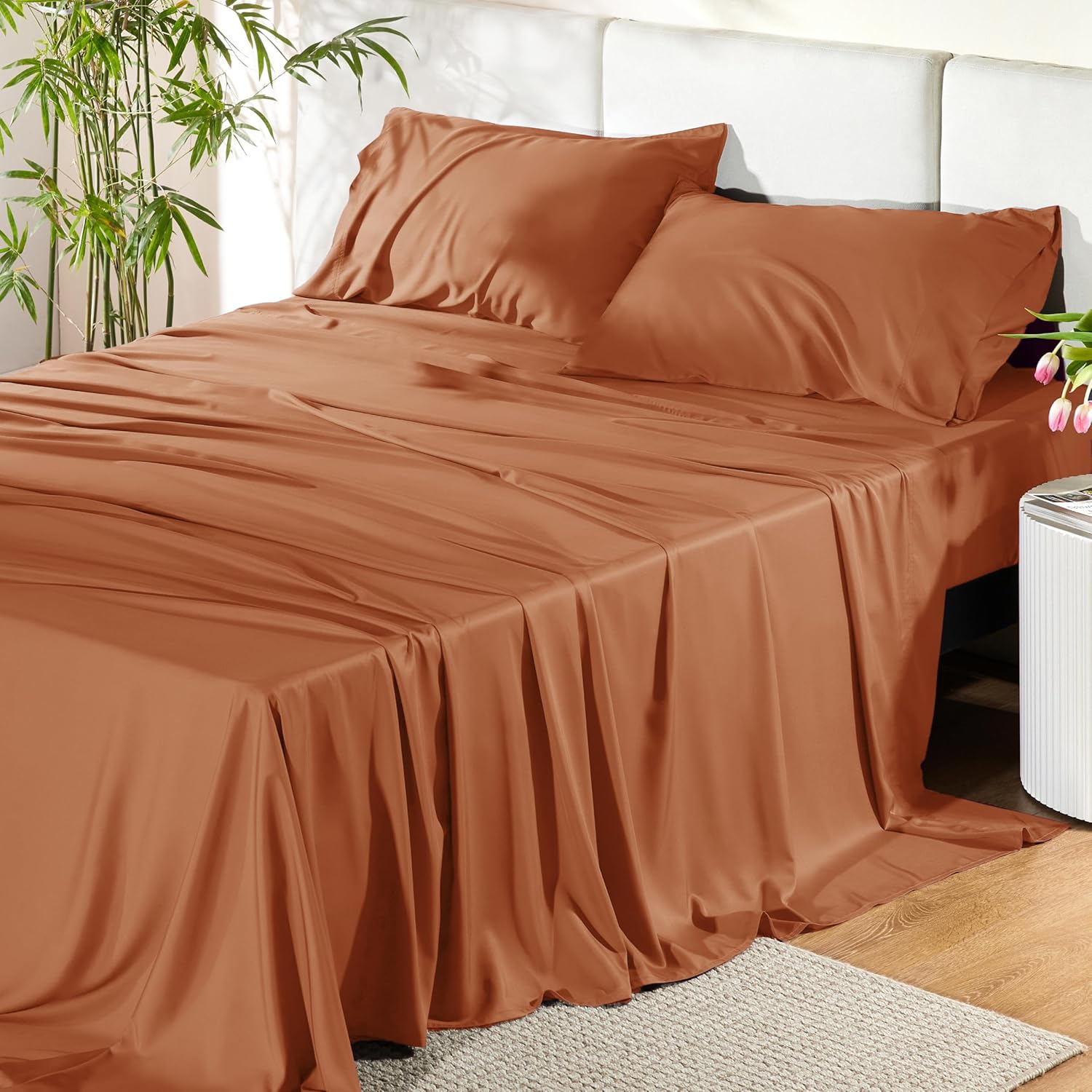 Bedsure Juego de sábanas de tamaño King, sábanas refrescantes King, rayón derivado de bambú, bolsillo profundo de hasta 16 pulgadas, sábanas