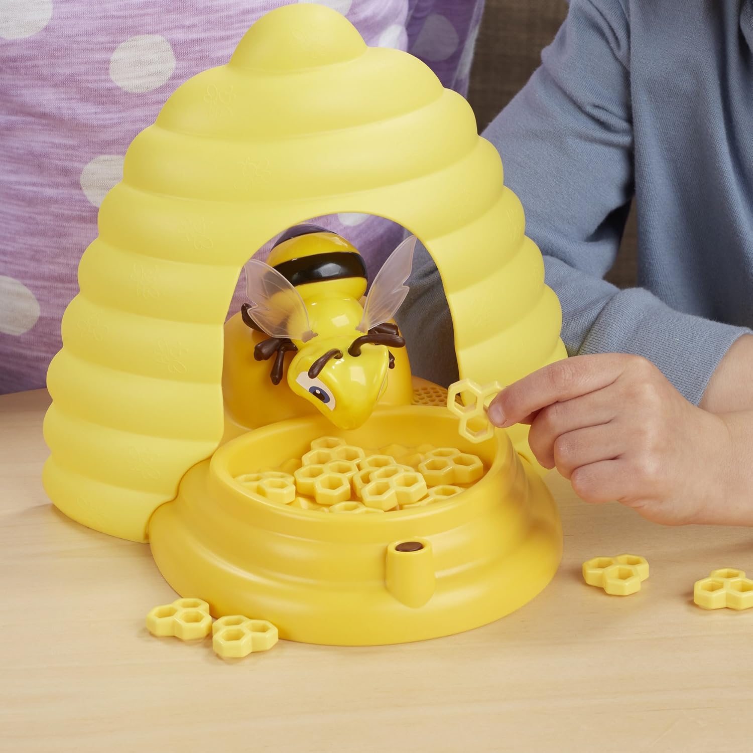 Hasbro Gaming Beehive Surprise Juego de mesa