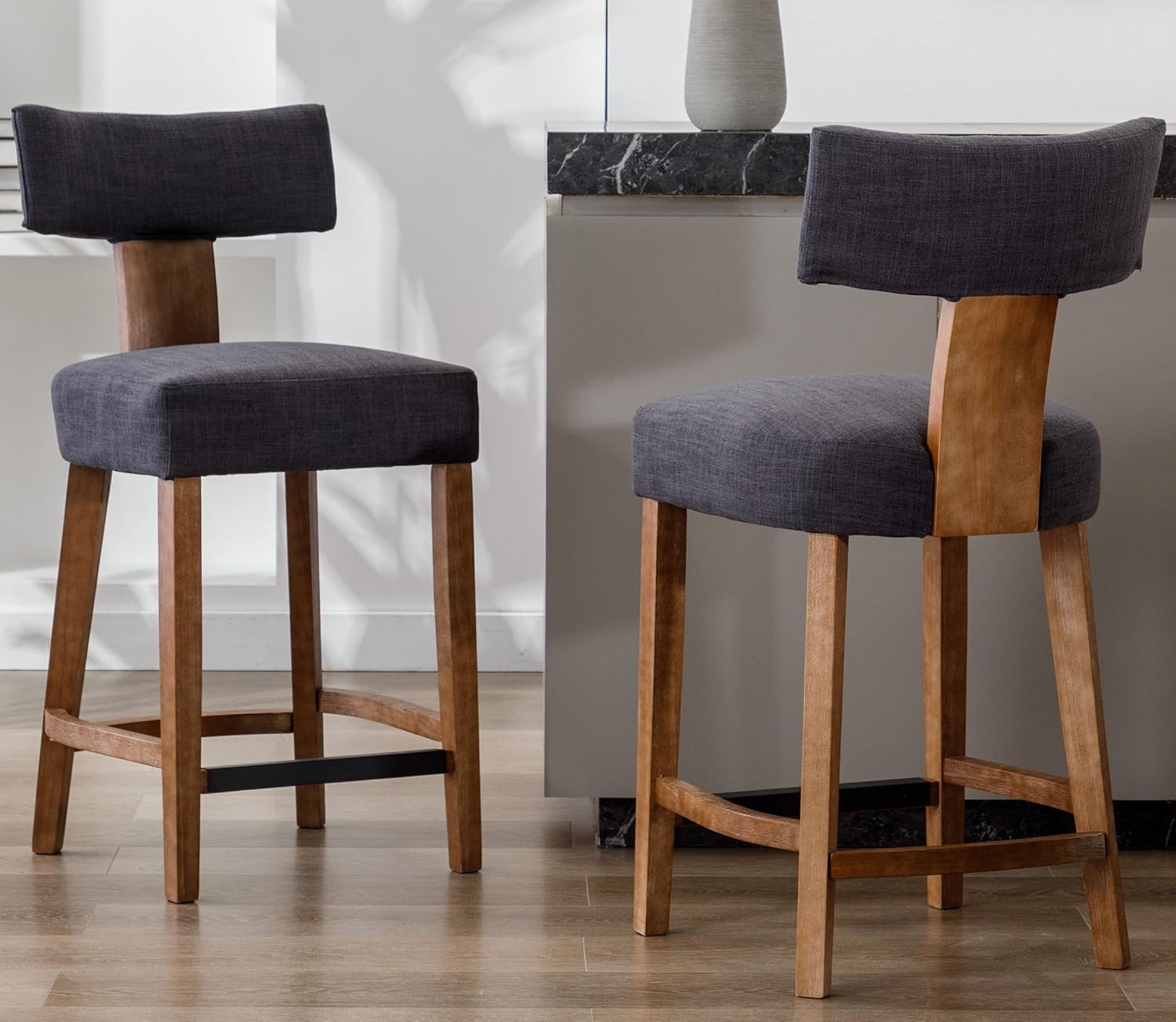 VESCASA Taburetes de bar de altura de mostrador con patas de madera natural, sillas tapizadas modernas de lino de 27 pulgadas de alto con reposapiés