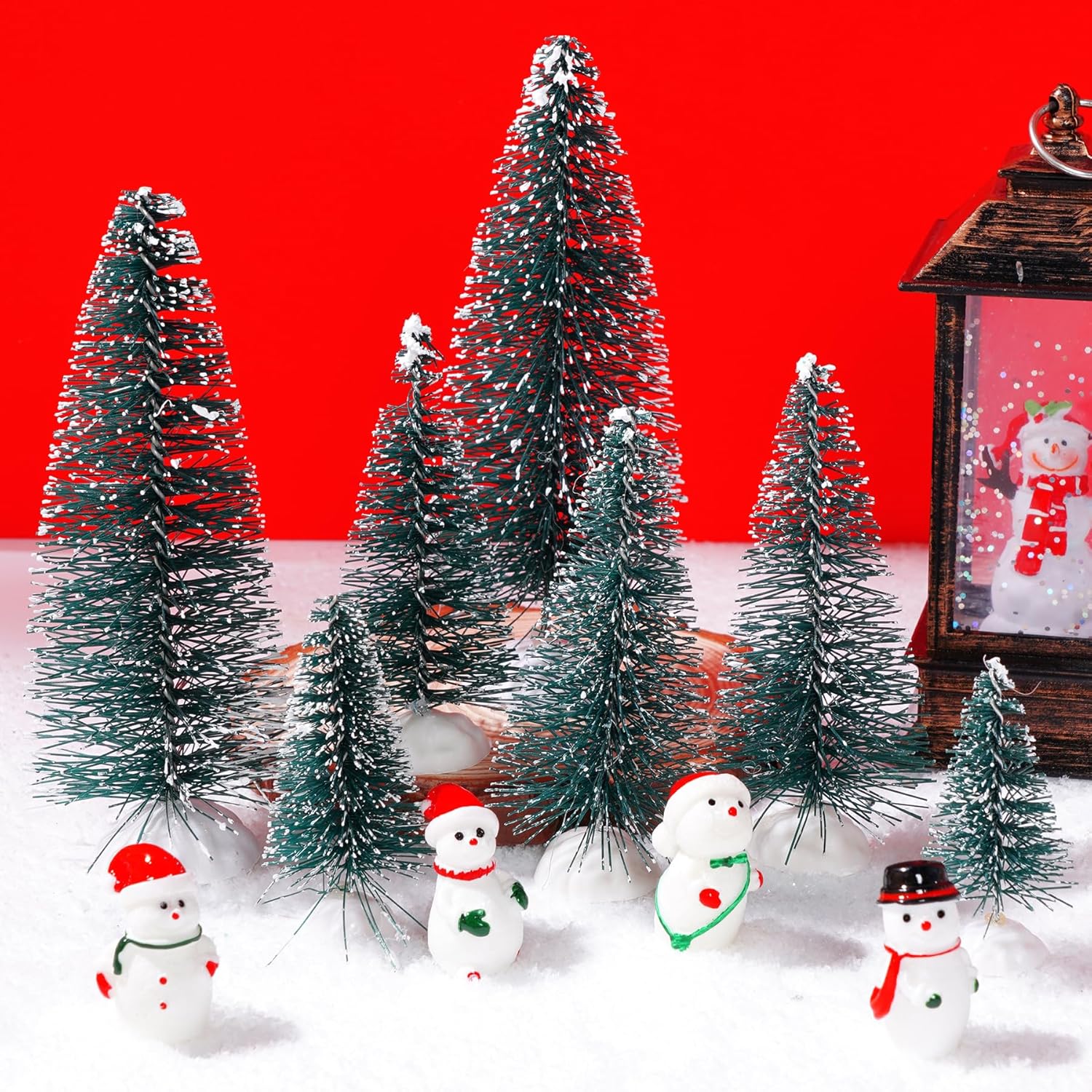 40 piezas de mini árboles de Navidad, cepillo, árboles de sisal, mini pinos con base de madera, cepillo para botella, árboles de Navidad y figuras