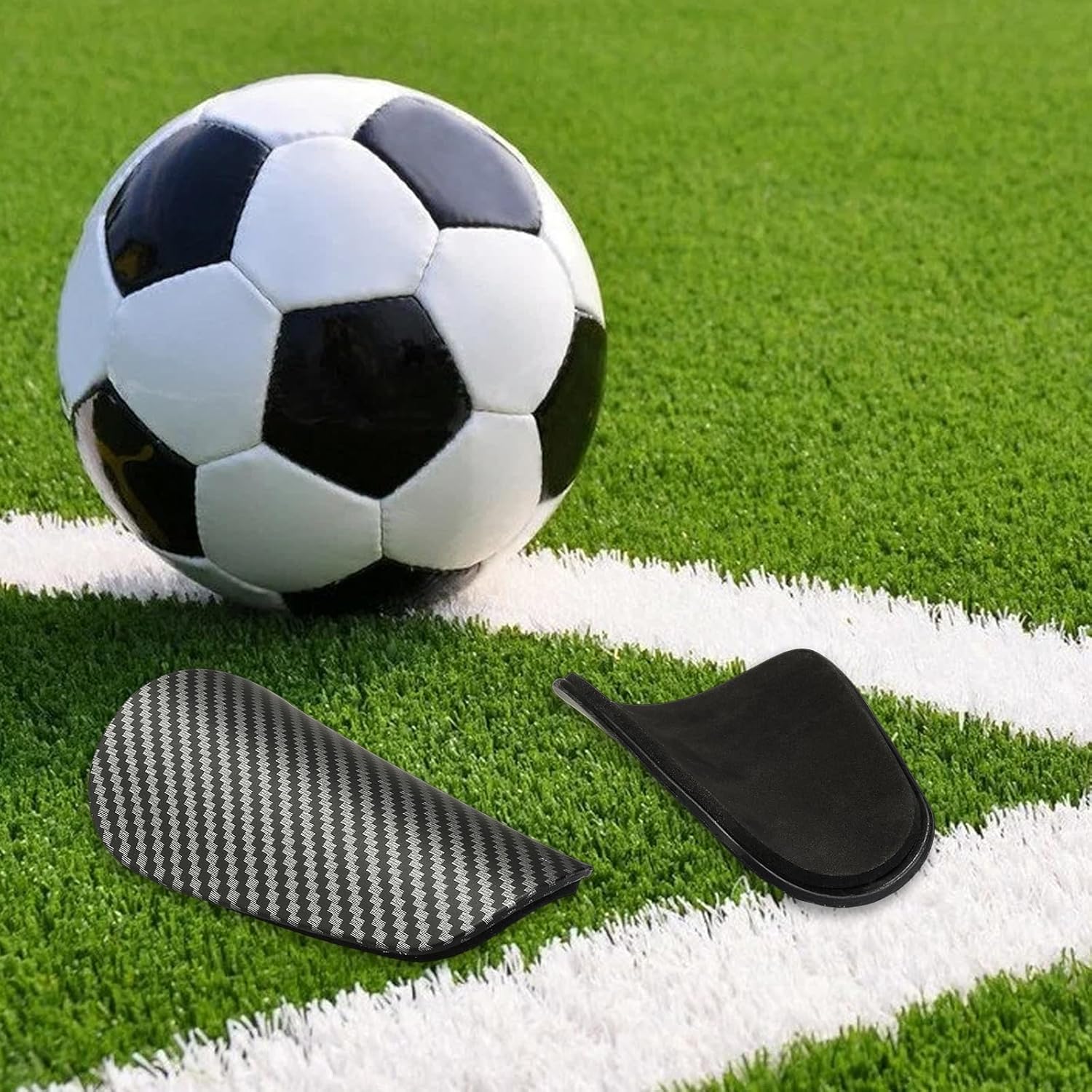 FWUNYVN Espinilleras de fútbol para jóvenes y adultos, pequeños equipos de protección para todas las edades, para llevar con calcetines de agarre y