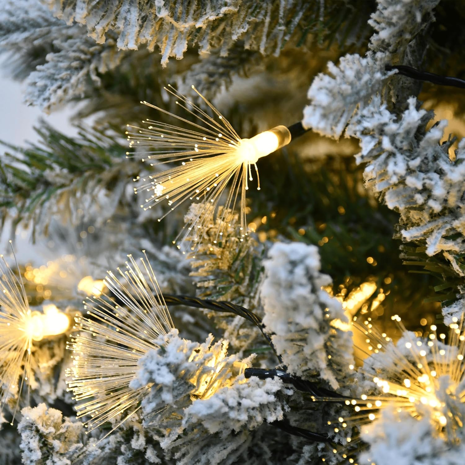 YOLIGHT Guirnalda de luces de fibra óptica, funciona con pilas, 33 pies, 60 luces LED de fuegos artificiales con temporizador, alambre verde, luces