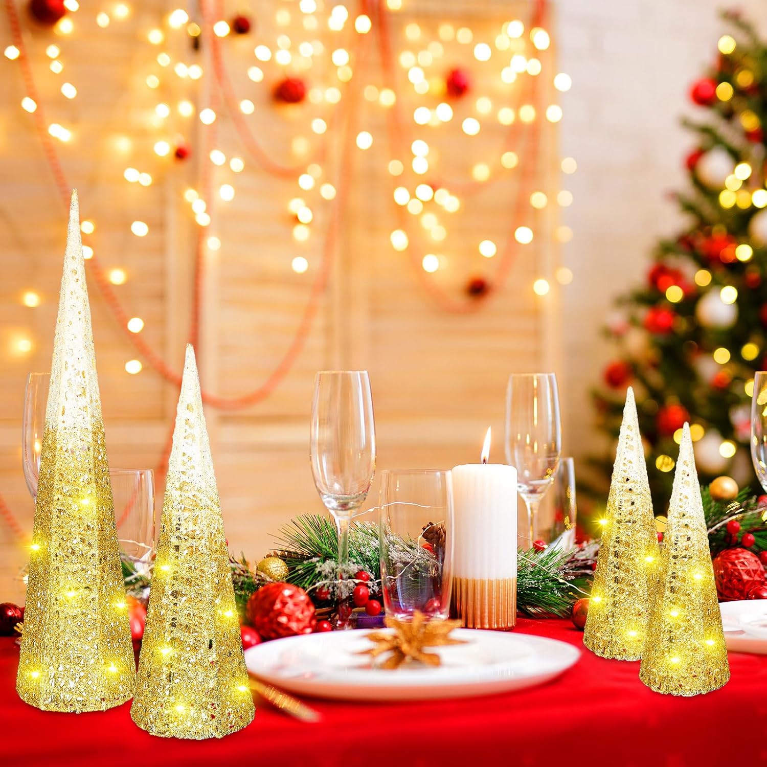 VIHOSE 4 árboles de cono de Navidad iluminados con purpurina blanca y dorada, decoración de mesa de Navidad para interiores pequeños con luces LED,