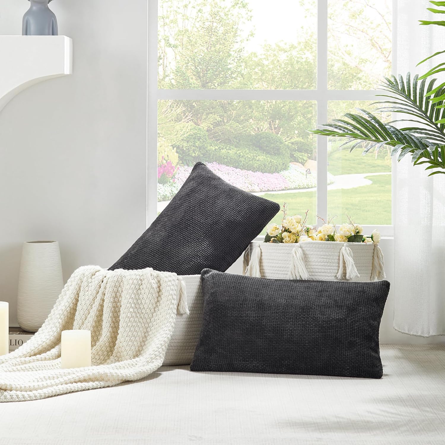 WLNUI Juego de 2 fundas de almohada lumbares negras de 12 x 20 pulgadas, lujosas fundas de almohada de felpilla decorativas rectangulares oblongas
