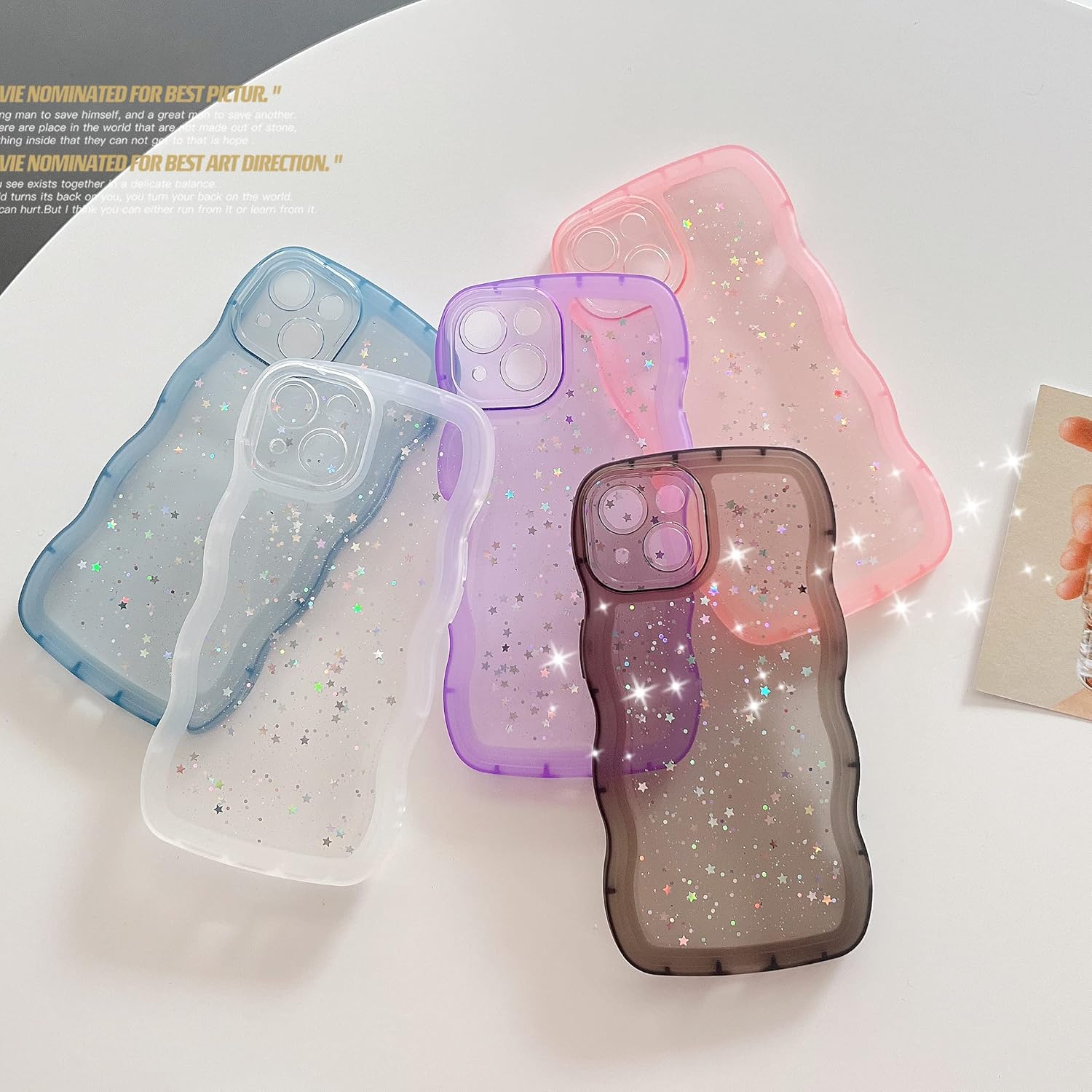 Qokey Funda para iPhone 13 Pro Max de 6.7 pulgadas, diseño de borde ondulado rizado, transparente, con purpurina brillante, bonita funda