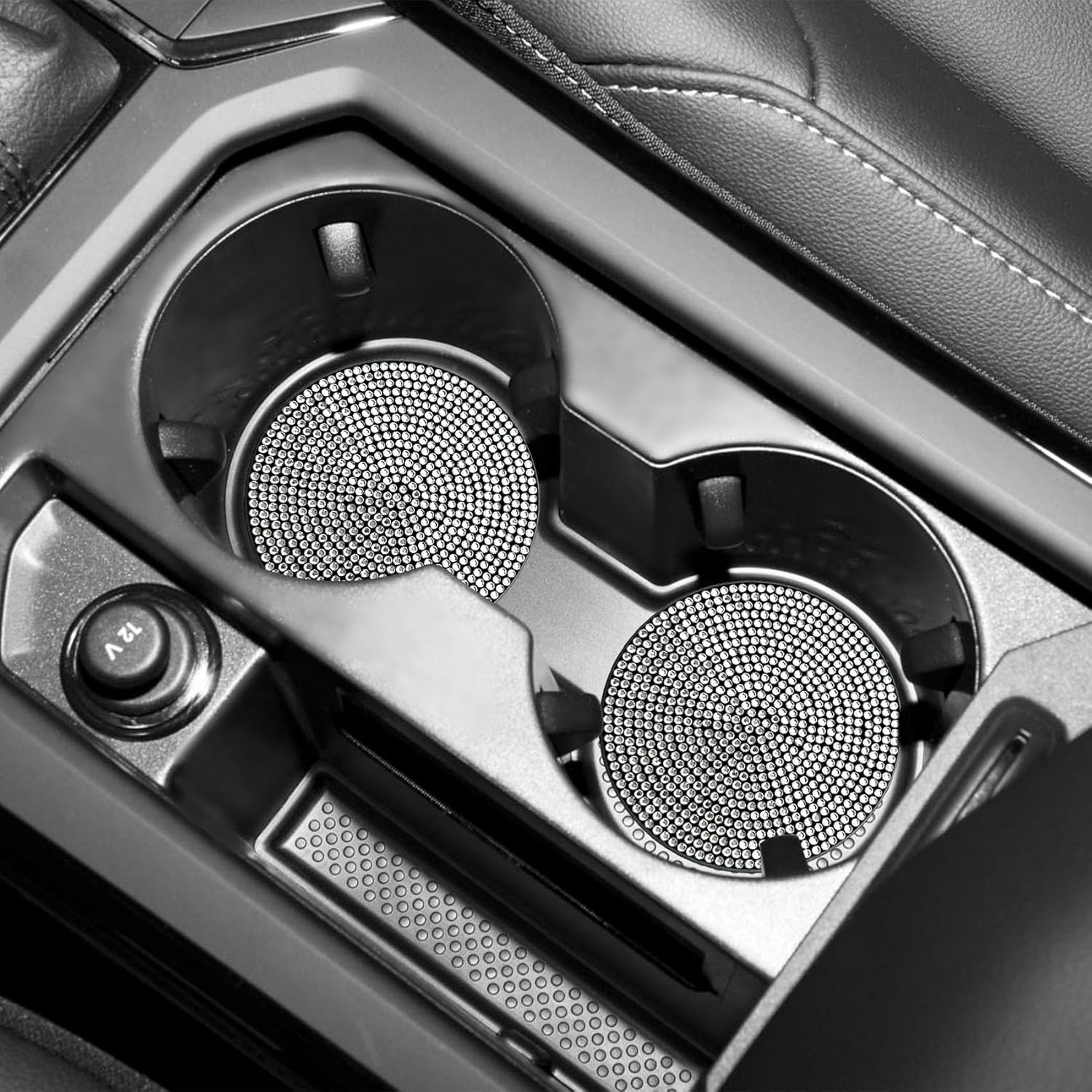QUICTO 4 posavasos brillantes para la mayoría de los interiores de automóviles, portavasos con diamantes de imitación de cristal completo son