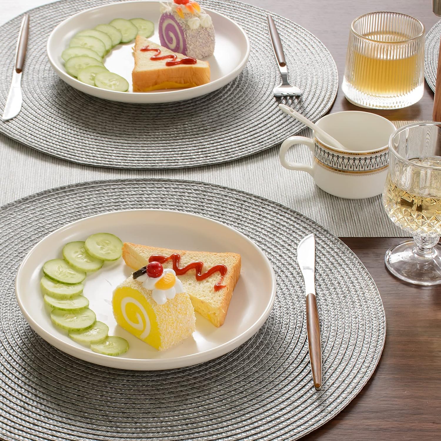 FunWheat Juego de 8 manteles individuales redondos trenzados para mesa de comedor, tejidos, lavables, antideslizantes, 15 pulgadas (gris, 8 piezas)