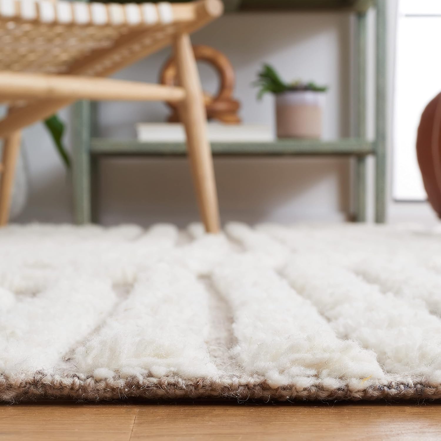 SAFAVIEH Kilim Collection – Alfombra cuadrada de 4 pies, color beige y marfil, hecha a mano de lana moderna con textura de mediados de siglo, ideal