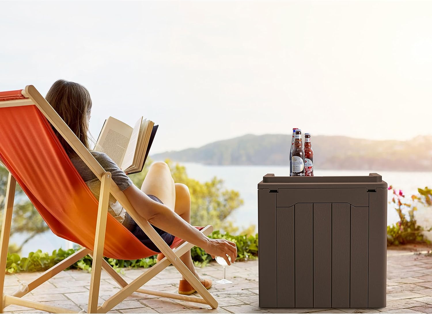 GUNJI Caja de cubierta pequeña de 30 galones Caja de almacenamiento de resina impermeable al aire libre Contenedor de almacenamiento con cerradura