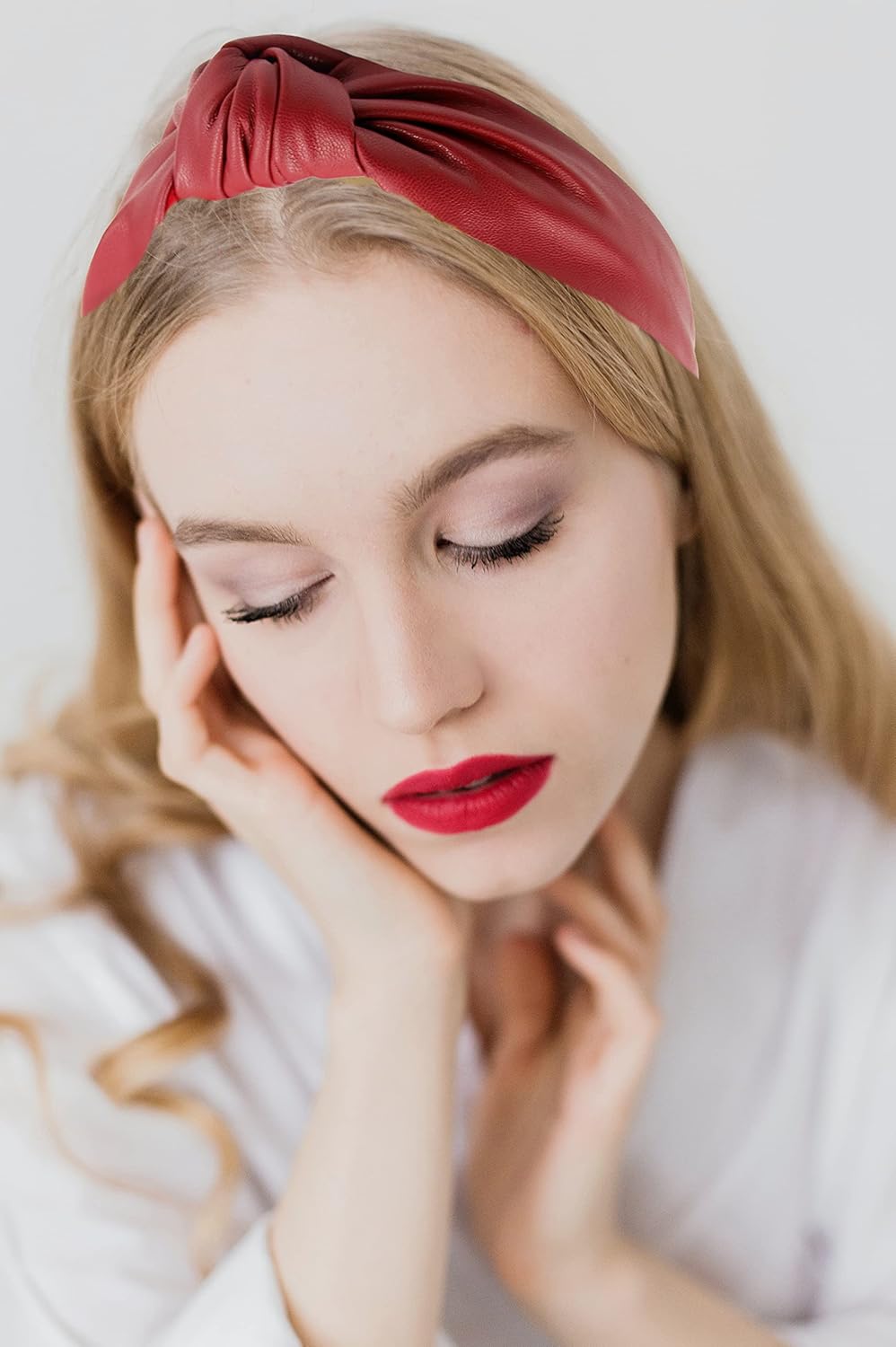 YETASI Diademas para mujer, diademas rojas de moda para mujer, diadema anudada de piel sintética para mujer, es un elegante nudo superior para