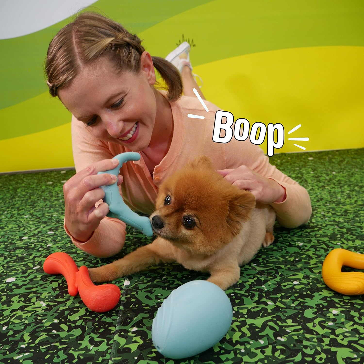 Nylabone Rexii – Juguete interactivo para perros pequeños – Juguete ligero y flexible para perros para juego creativo y ejercicio para perros