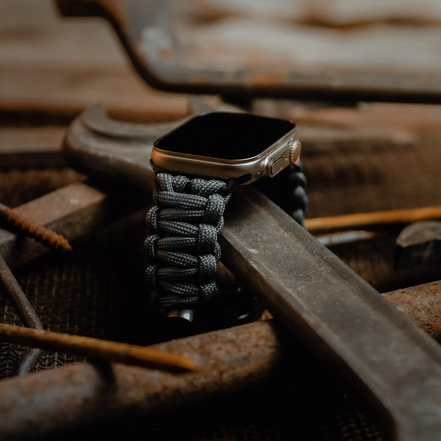 Survivor – Correa de paracaídas compatible con Apple Watch Series Ultra y 987654321SE – 1.929 in, 1.772 in, 1.732 in, 1.654 in, con grillete