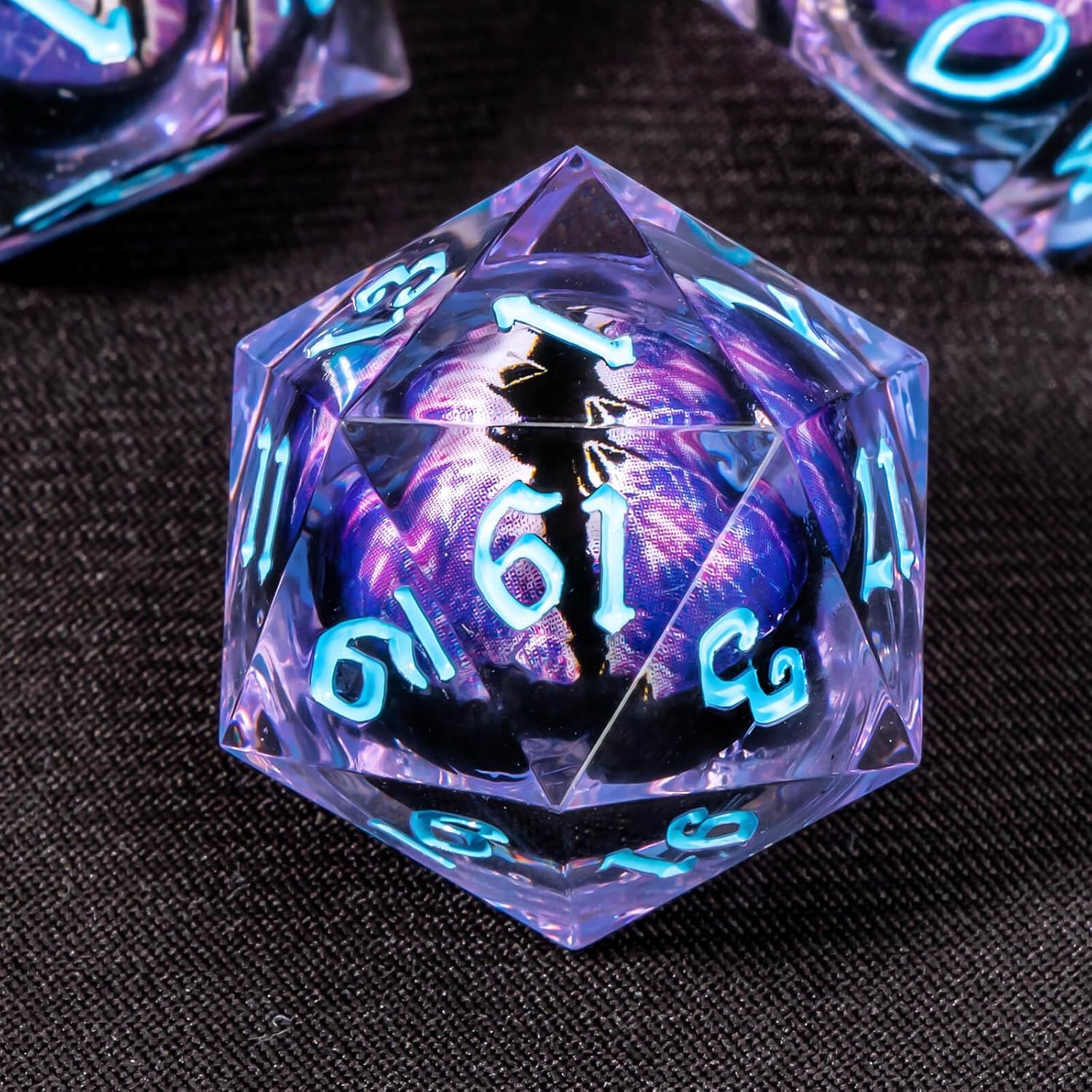 OUKELANWO Sharp Edge – Juego de dados DND con núcleo líquido con caja, 7 piezas de dados poliédricos D&D de Calabozos y Dragones, D&D flotantes, RPG