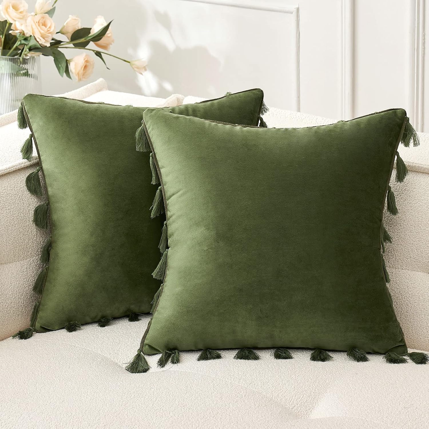 MIULEE – Paquete de 2 fundas de cojín decorativas lisas, de terciopelo suave con borlas y flecos, decoración bohemia para sillón, cama, sofá, de
