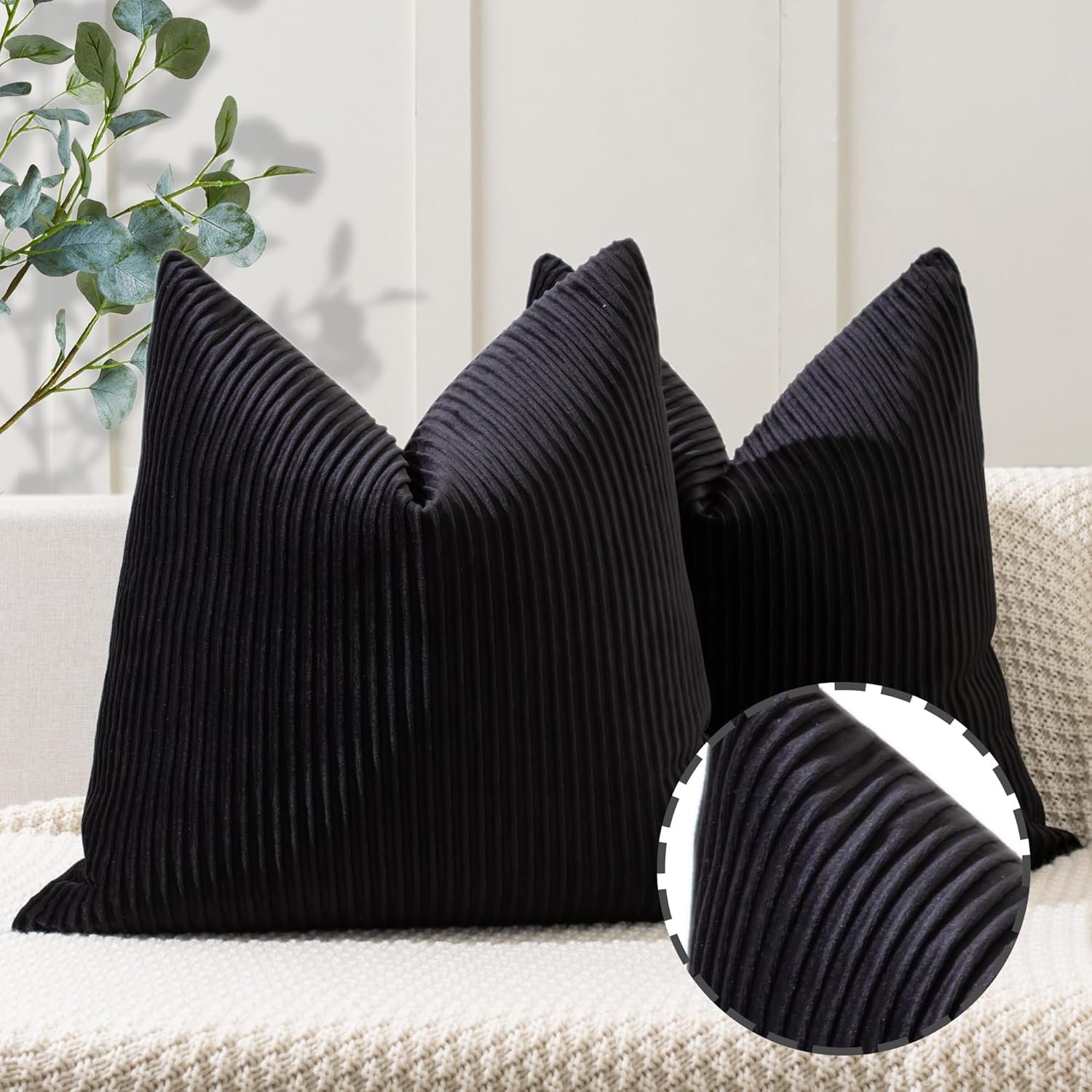 YCOLL Juego de 2 fundas de almohada negras de 22 x 22 pulgadas, patrón de rayas de terciopelo, almohadas suaves para decoración del hogar, fundas de