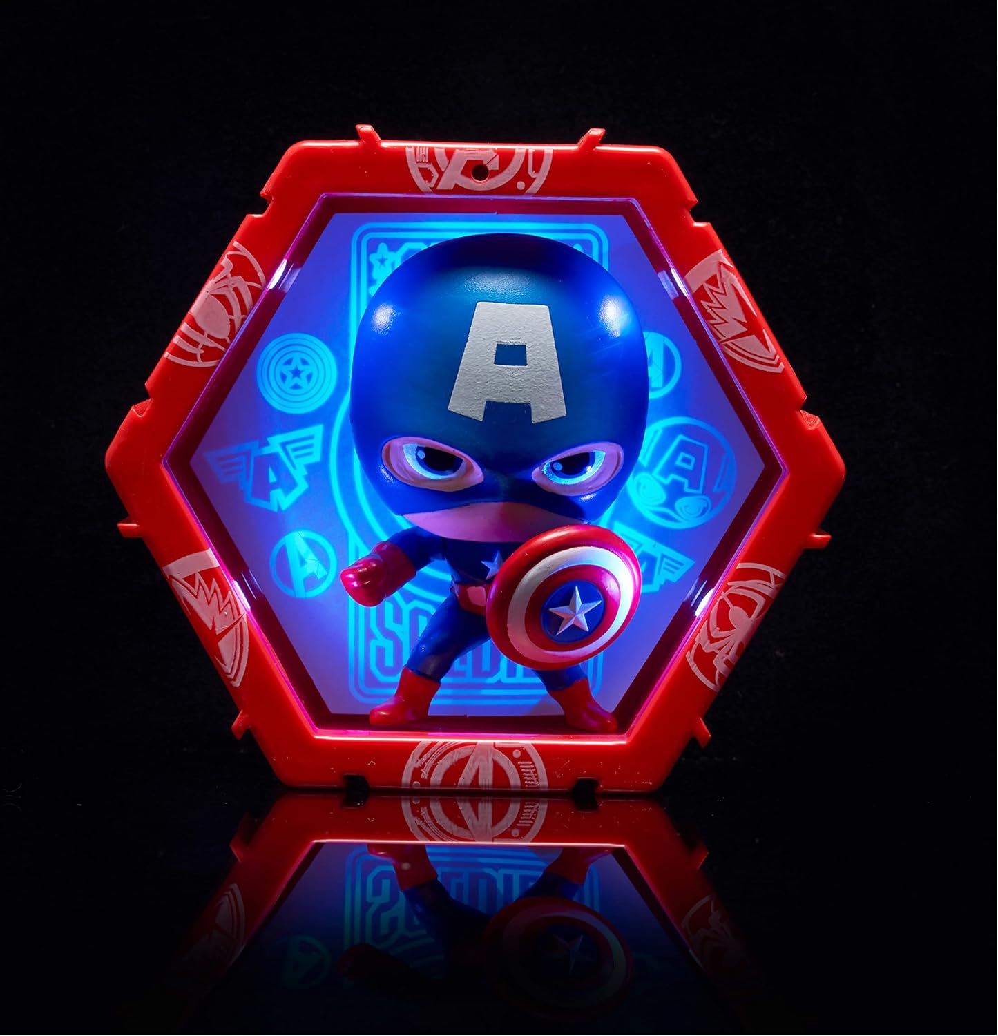 WOW! PODS colección Los Vengadores – Capitán América  Figura de superhéroe con cabeza de borla iluminada  Juguetes y regalos coleccionables