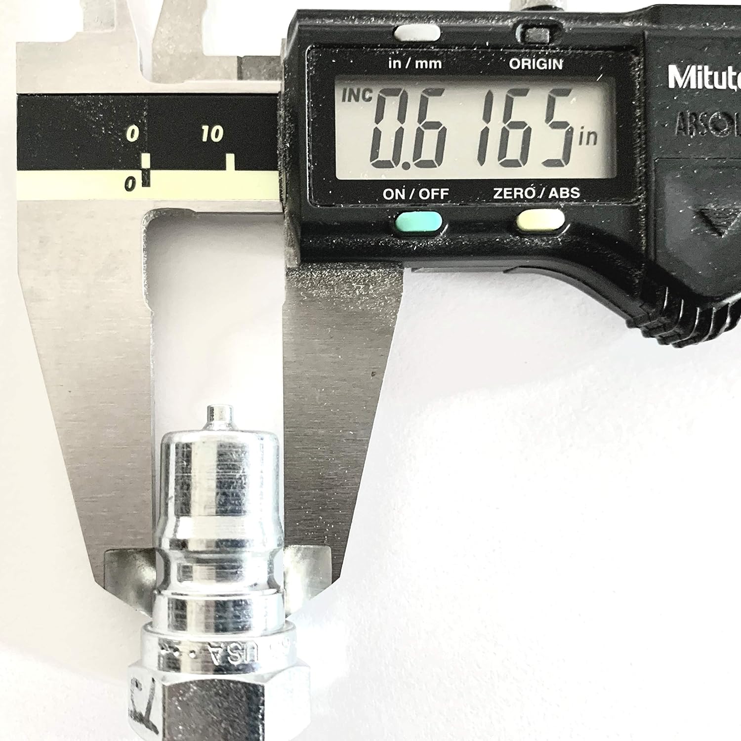 HD Switch -Paquete de 4 – Compatible con acoplador hidráulico John Deere AM115139 Juego de tapones de polvo para todos los machos para John Deere