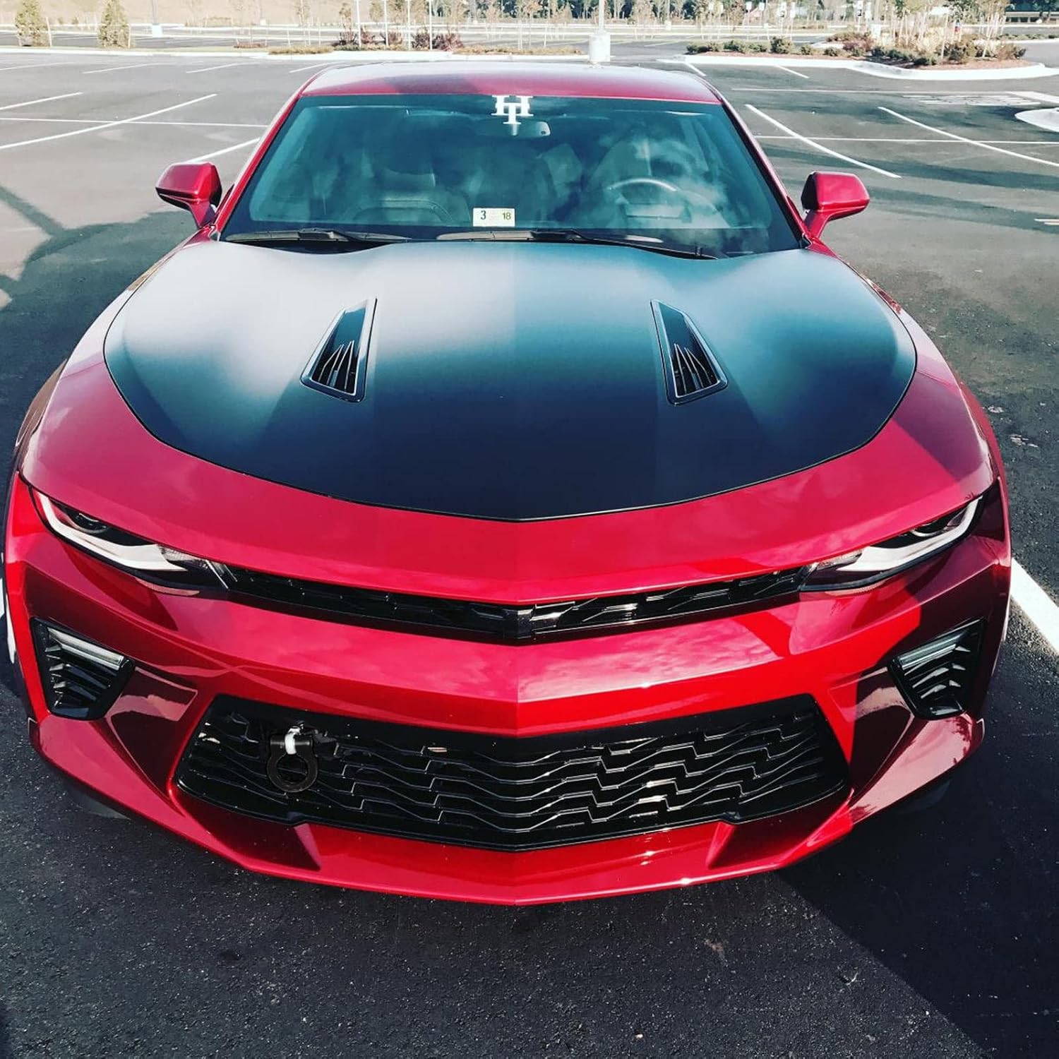 Xotic Tech Sport Track Racing Style CNC Aluminio atornillado gancho de remolque parachoques delantero compatible con Chevrolet Camaro 6 generación