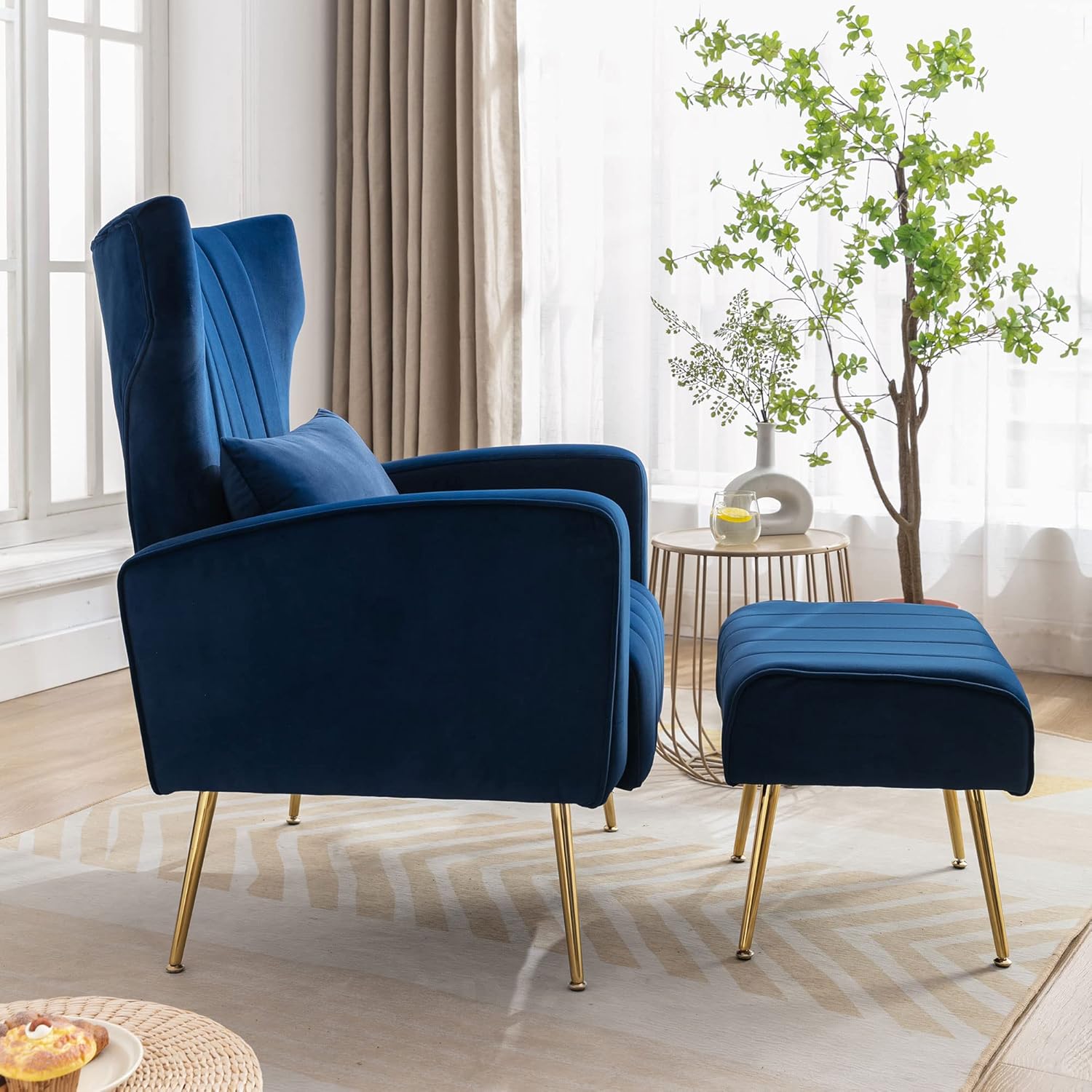 DM Furniture Silla decorativa con terciopelo otomano, moderna silla de club con respaldo alado, sillón de lectura tapizado con patas de metal dorado