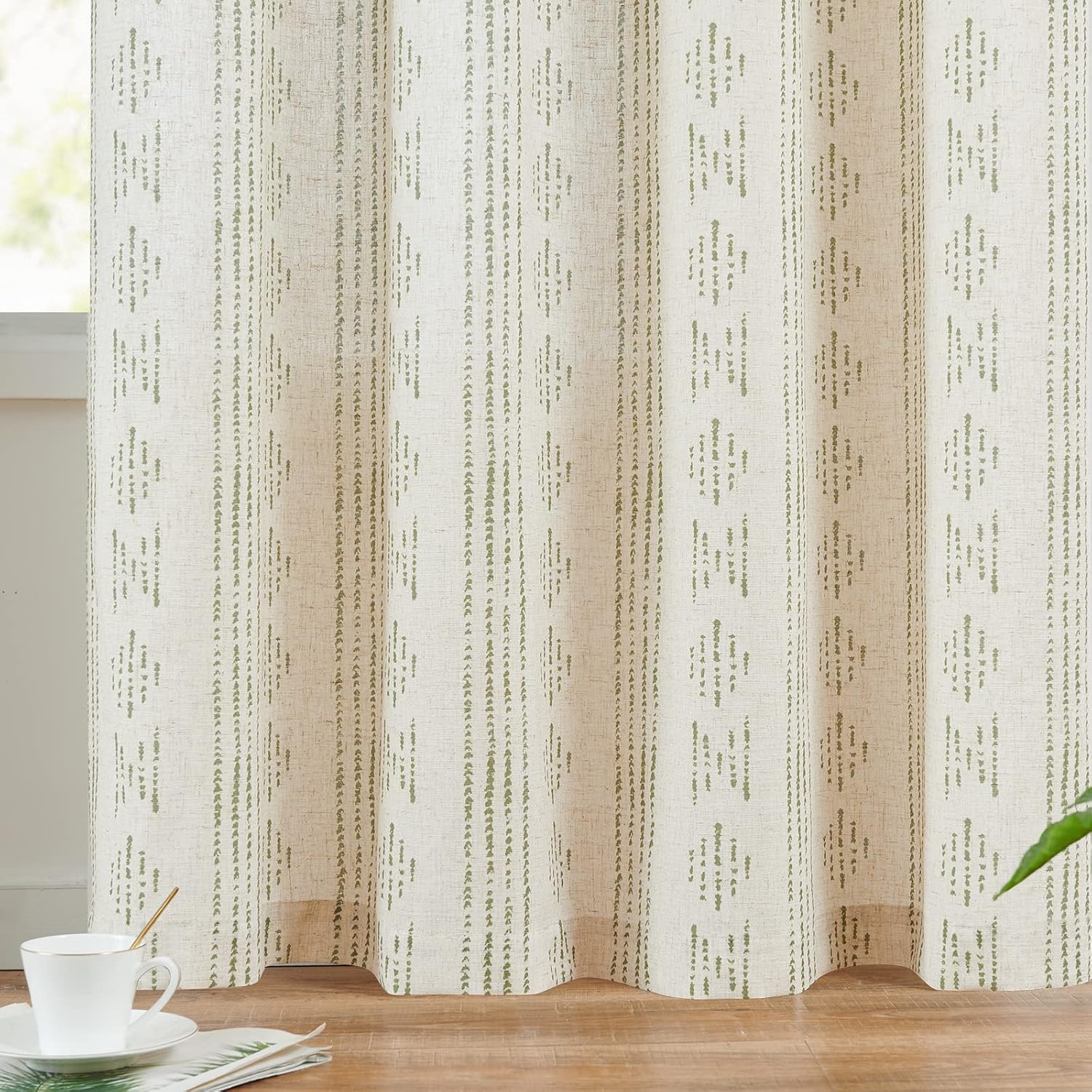 JINCHAN Cortinas bohemias de lino para sala de estar, 63 pulgadas de largo, patrón geométrico a rayas, filtrante de luz, cortinas con ojales, 2