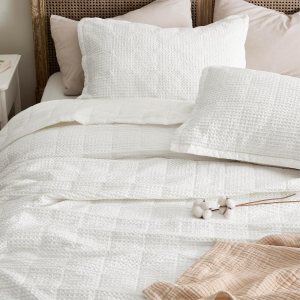 Bedsure Juego de edredón de algodón, colcha tamaño King, edredón ligero de gofre, tamaño King, colcha blanca para todas las estaciones (incluye 1 Bedsure Juego de edredón de algodón, colcha tamaño King, edredón ligero de gofre, tamaño King, colcha blanca para todas las estaciones (incluye 1