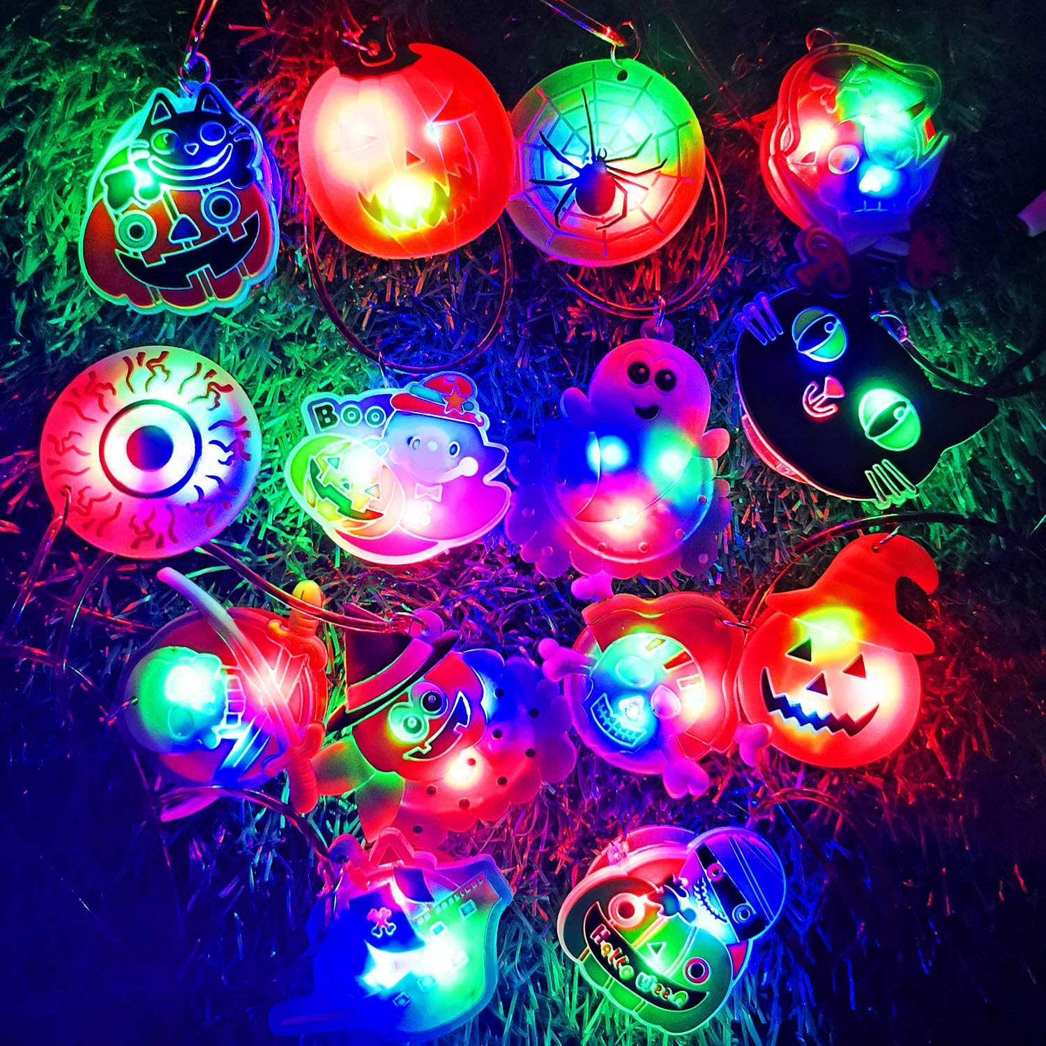Luces de Halloween – 24 pulseras de collar LED de Halloween, calabaza, fantasma, pirata, araña, globo ocular, recuerdo de fiesta de Halloween,